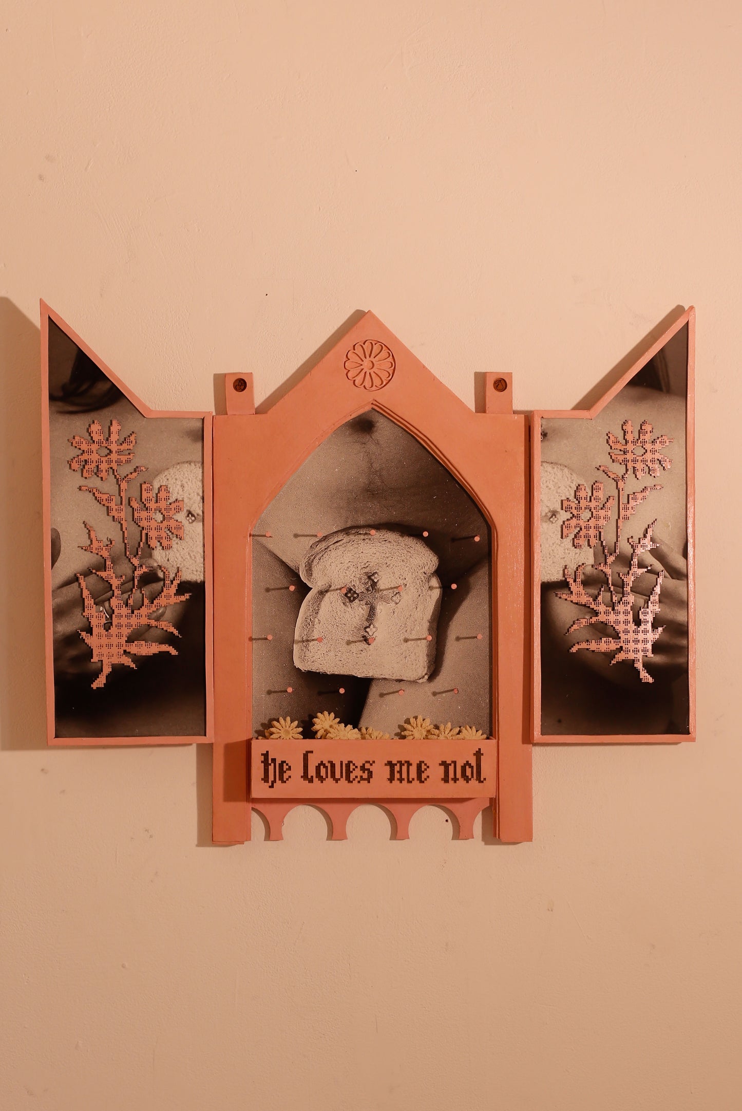 Sabrina Ferrari & Evalyn Shields, he loves me not