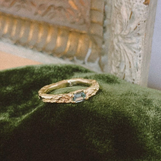 RYHN, Per Se Montana Sapphire Baguette Gold Ring