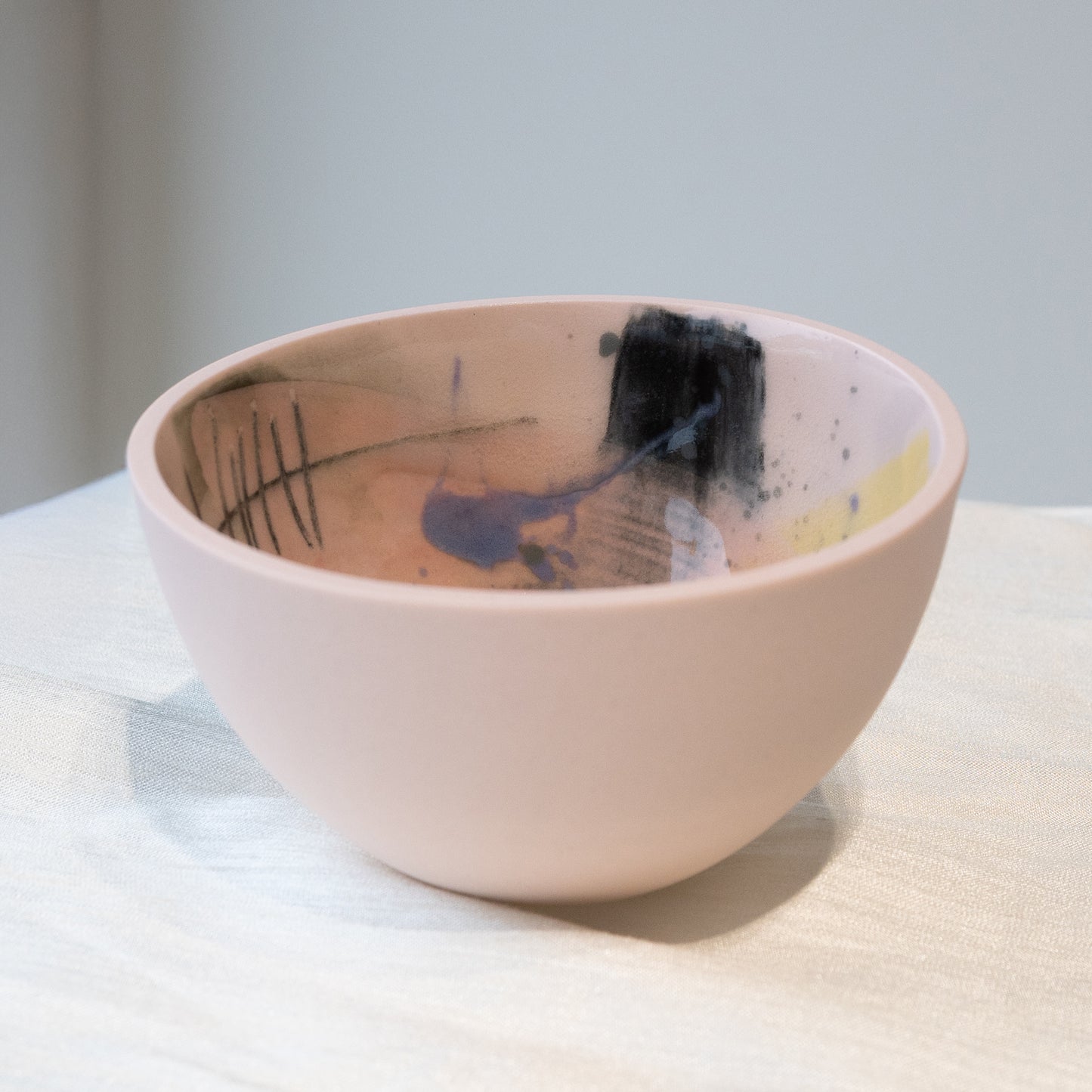 Dauma Stirbyte, Small Pink Snack Attack Bowl