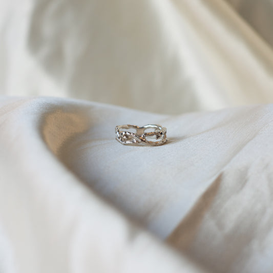 Kathryn Rebecca, Intertwined Ring