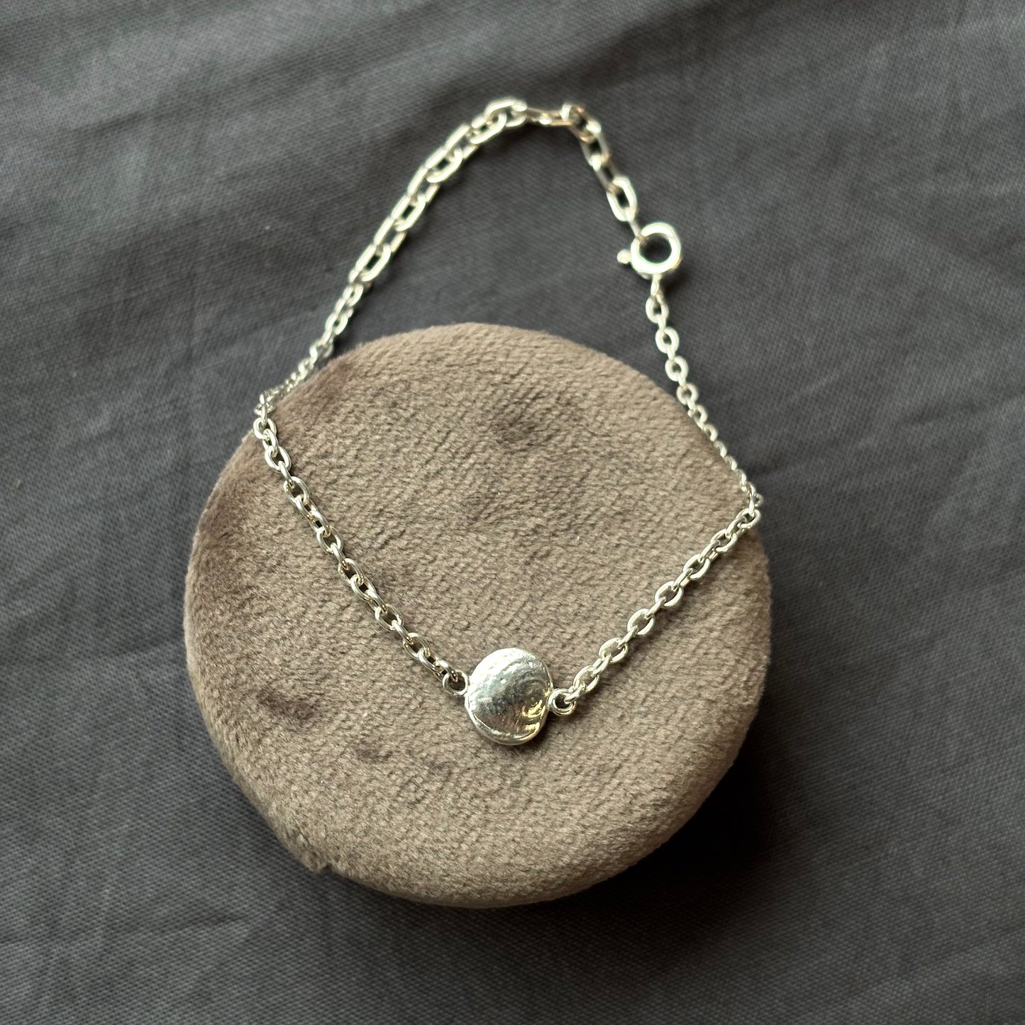 Kathryn Rebecca, Medium Skipping Stone Bracelet