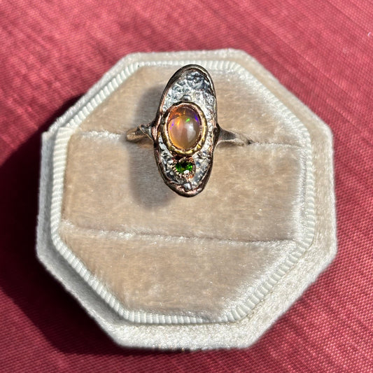 Out Designs, Golden Precious Opal