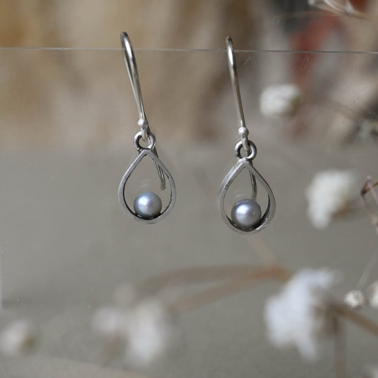 Andrea Mueller, Silver Teardrop with Pearl Earrings