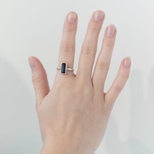 Galili Ellis, Labradorite Rectangle Ring