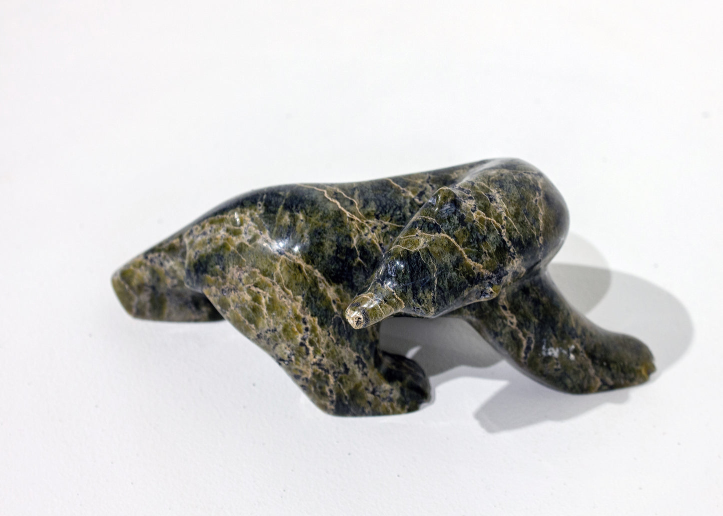 Allan Shiutapik, Bear Looking Back