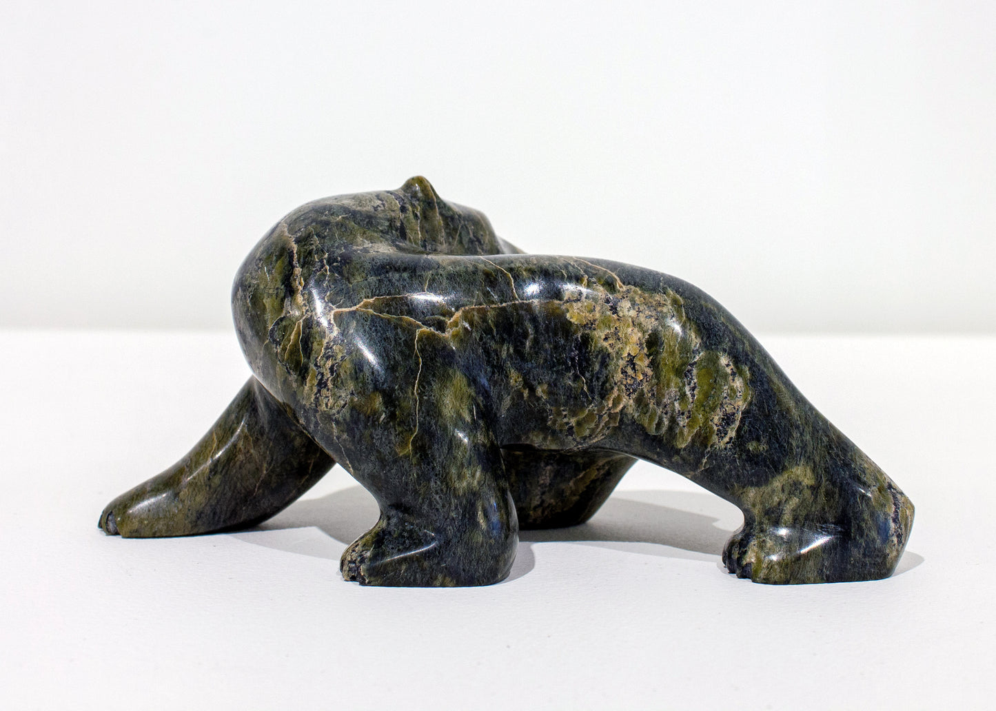 Allan Shiutapik, Bear Looking Back