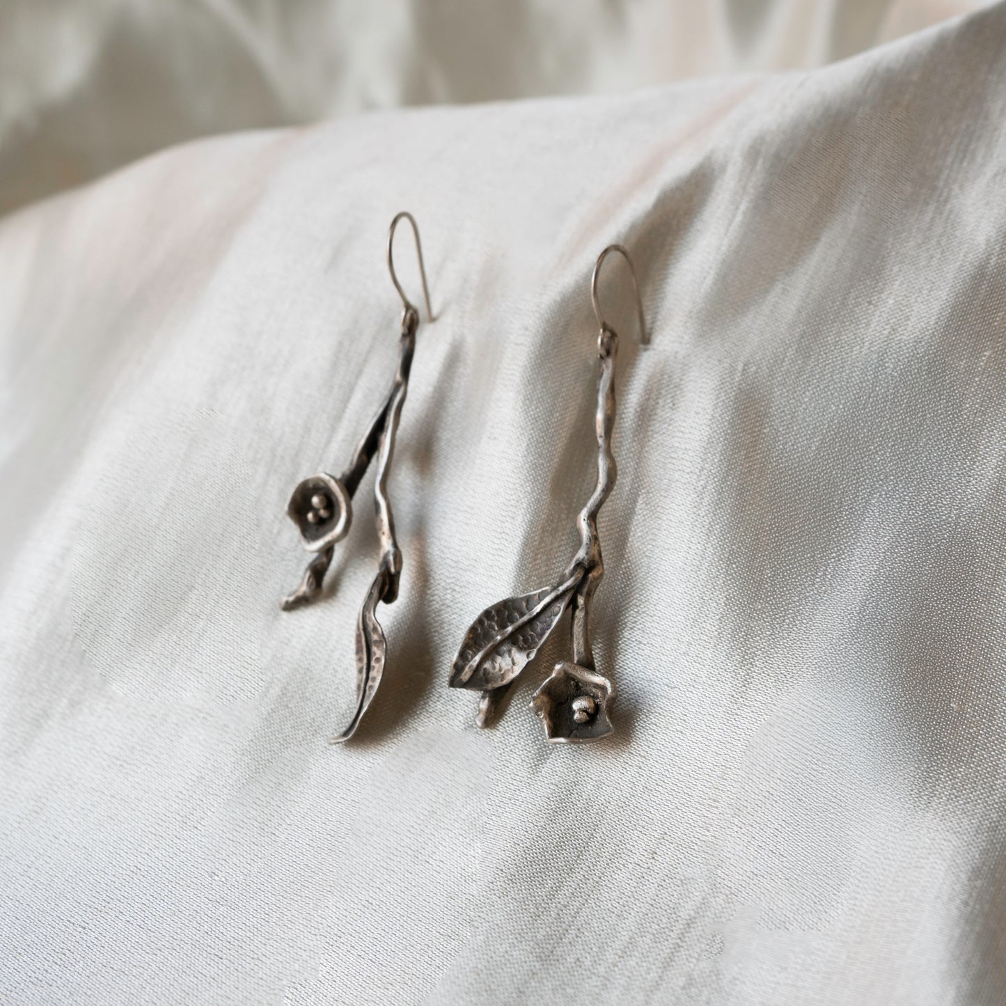 Galili Ellis, Silver Poppy Earrings