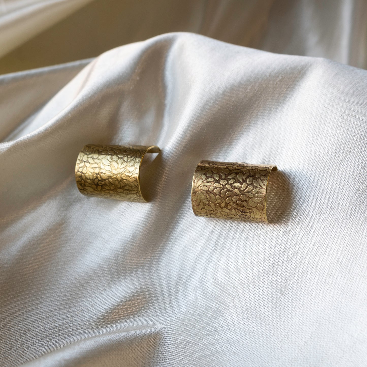 Galili Ellis, Chunky Wide Brass Open Hoops