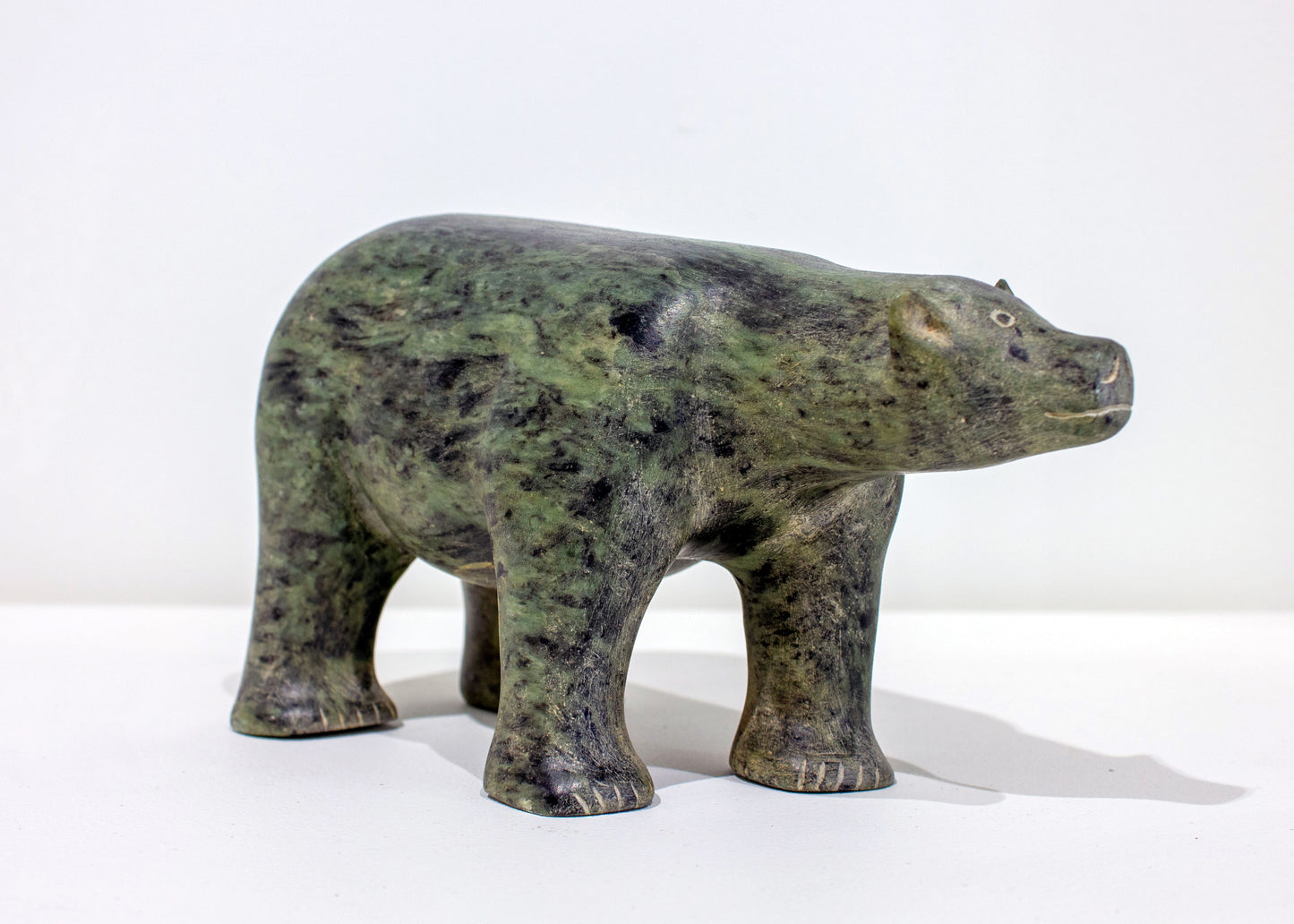 Solomonie Tigullaruq, Standing Bear