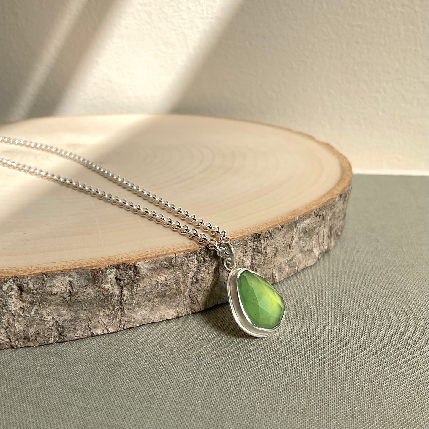 Andrea Mueller, Serpentine Statement Pendant