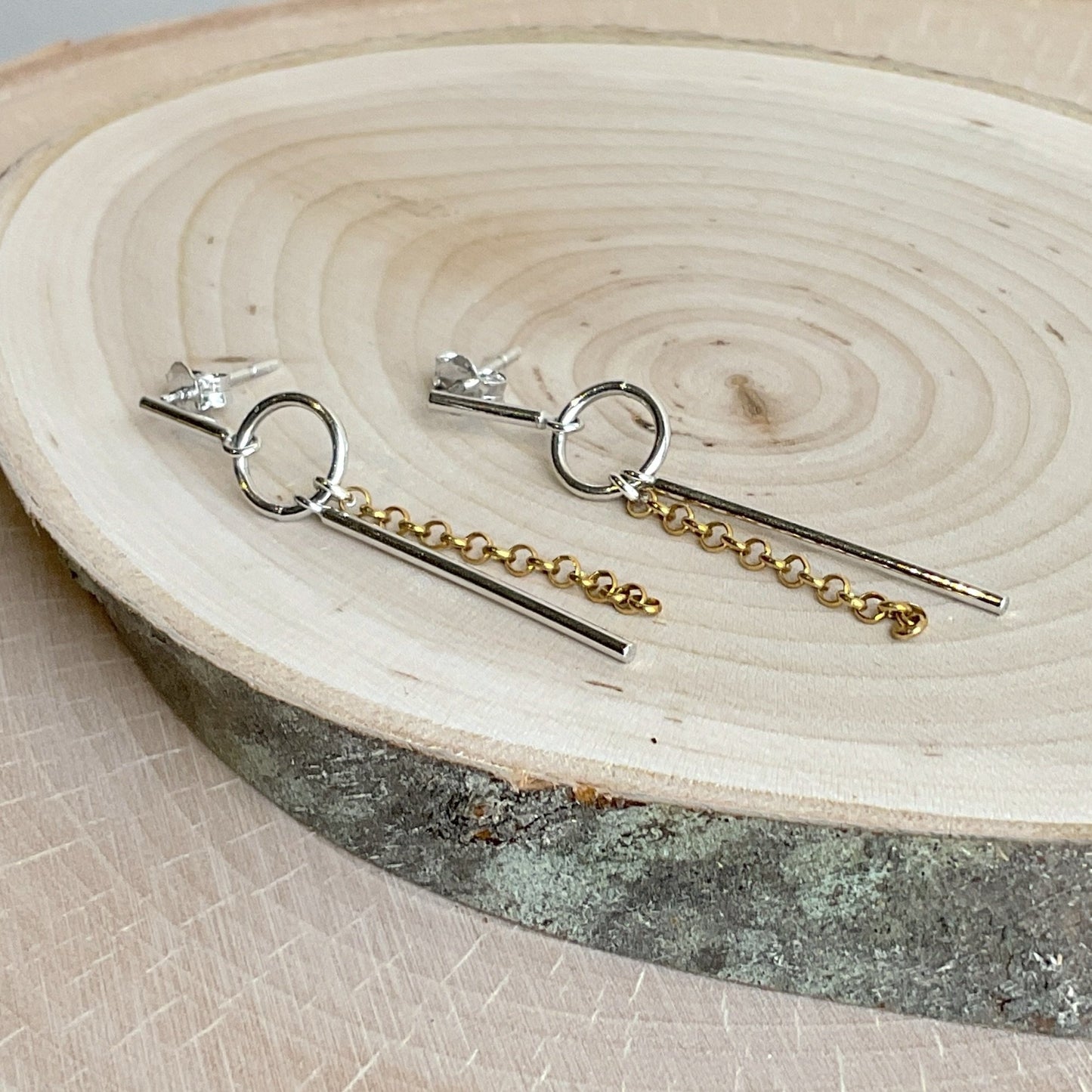 Brenda Wong, Circle and Rod Gold Chain Studs