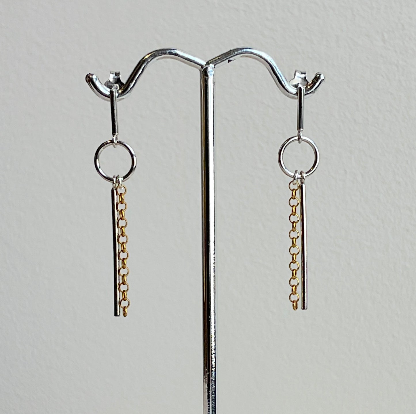 Brenda Wong, Circle and Rod Gold Chain Studs