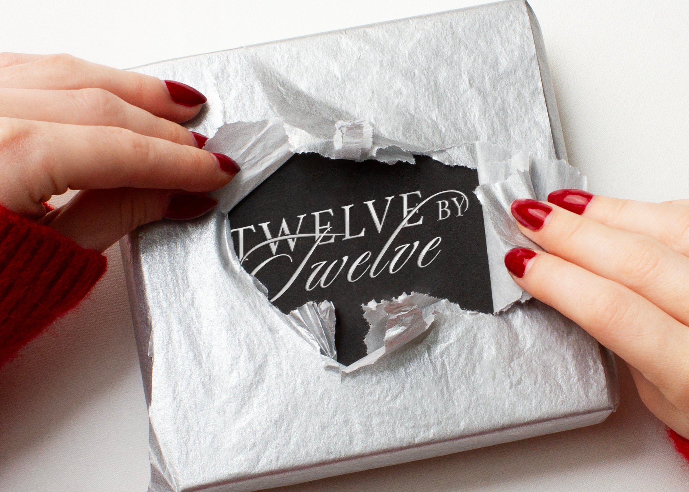 TwelvebyTwelve | Wall Space Gallery X Interval House Ottawa | Nov 27 – Dec 31