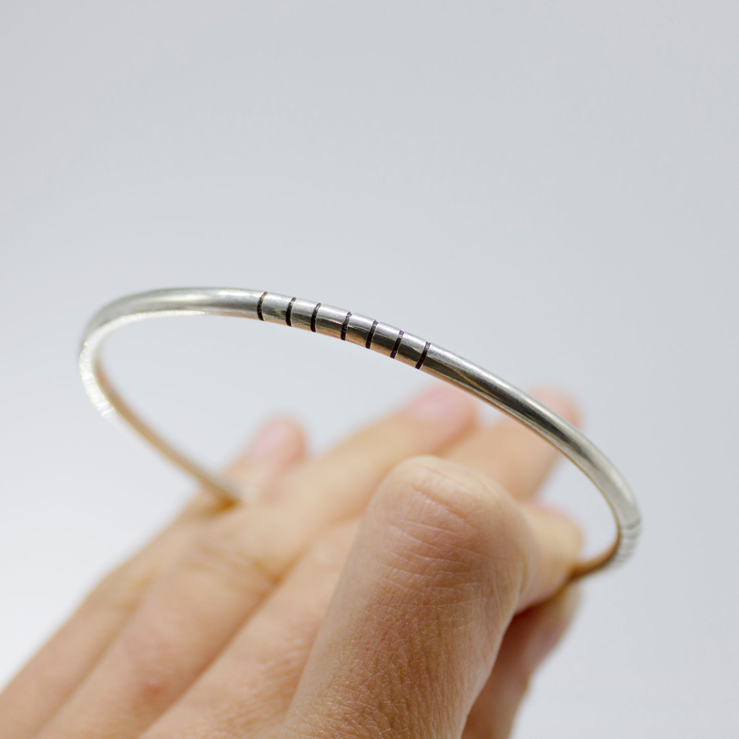 Andrea Mueller, Round Bangle with Linear Details