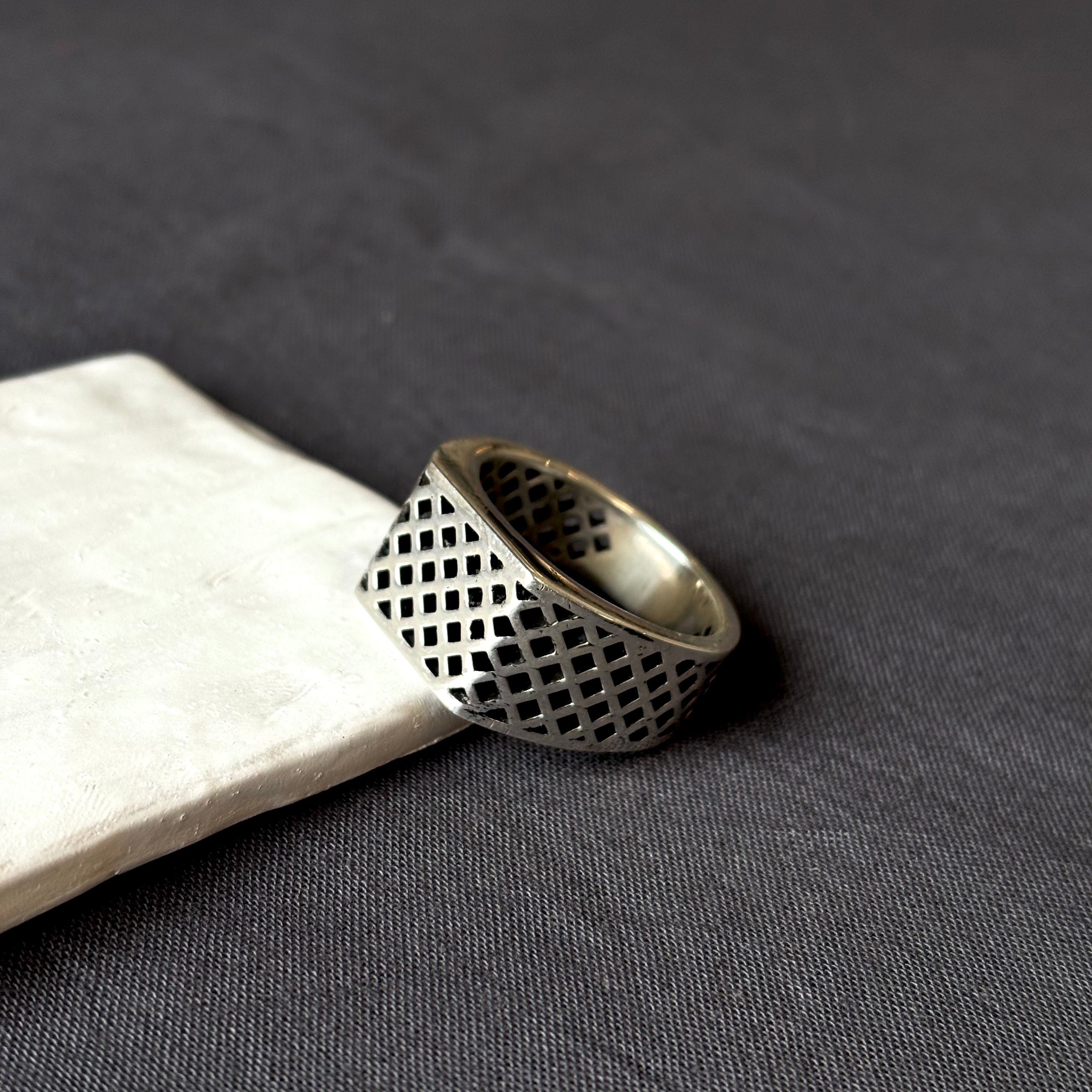 Spoke, Artemis Ring-3