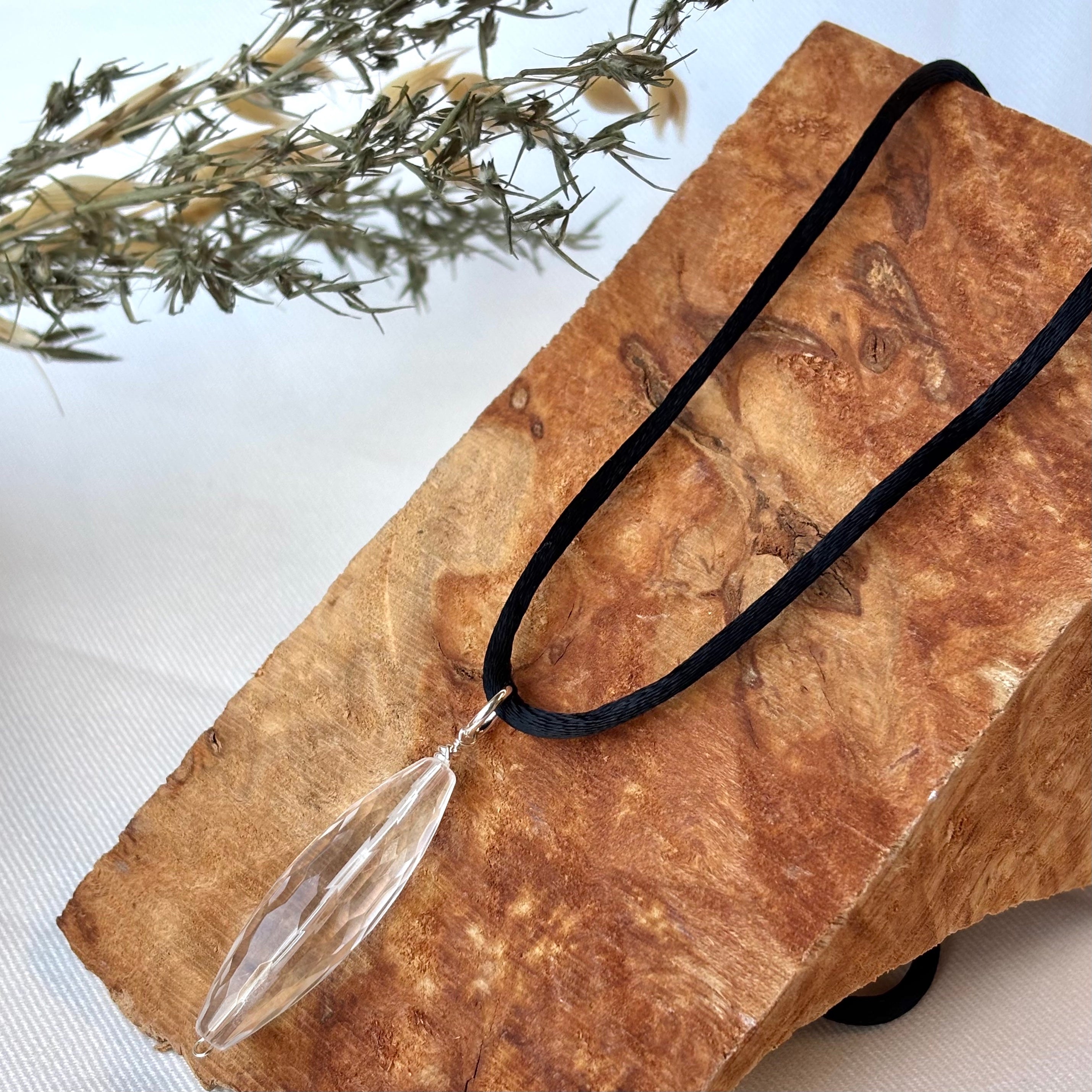 Brenda Wong, Astra Necklace