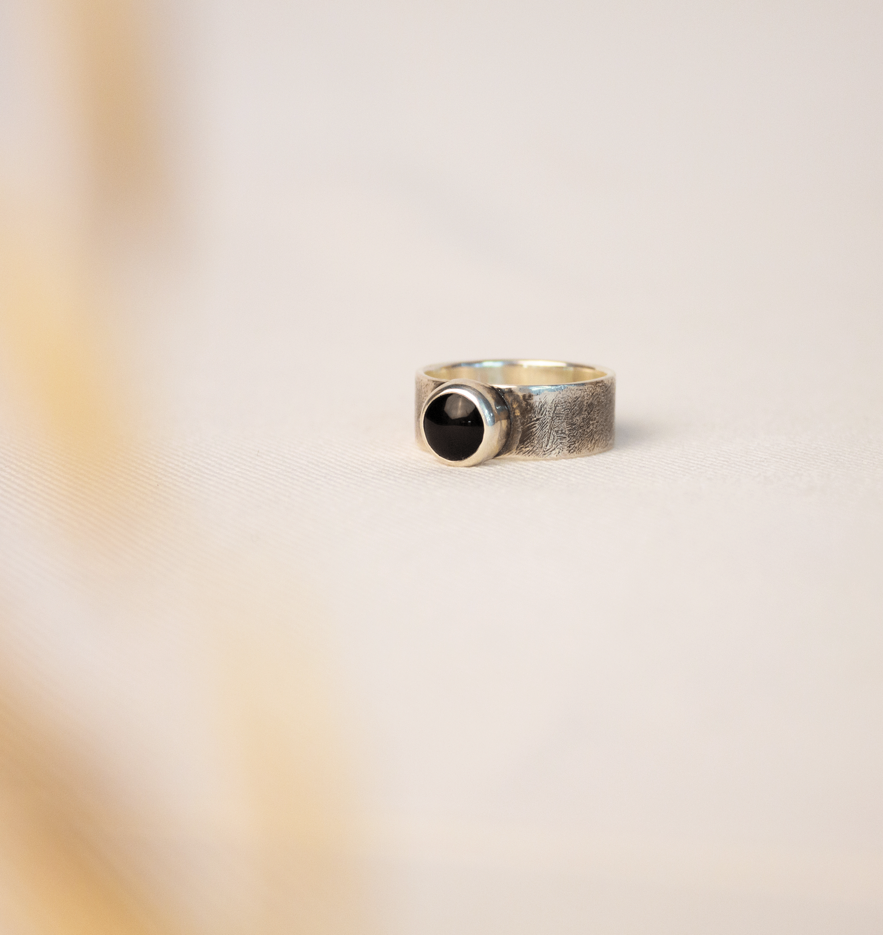 Galili Ellis, Black Onyx Ring