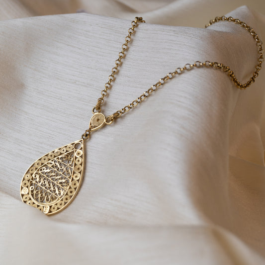 Alexandra Temple, Filigree Drop Necklace