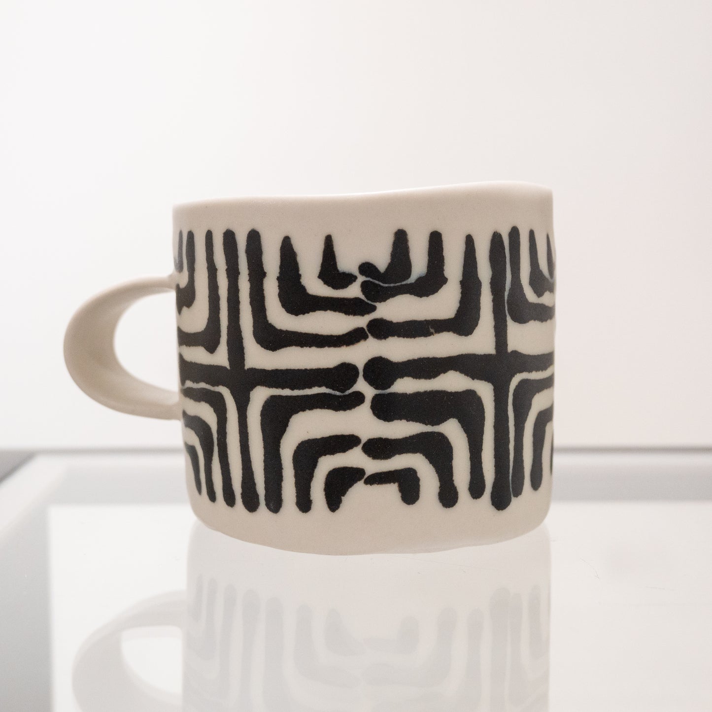 Jennifer Graham, Mug