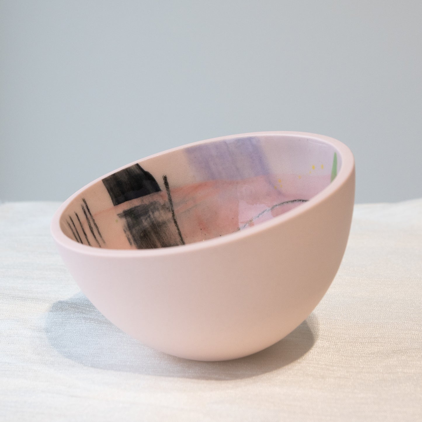 Dauma Stirbyte, Small Pink Snack Attack Bowl