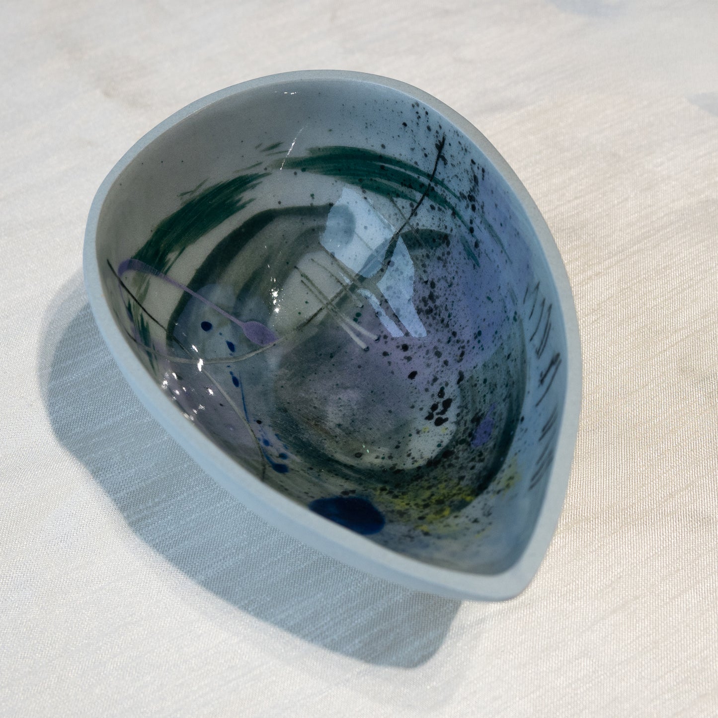 Dauma Stirbyte, Snack Attack Teardrop Bowl