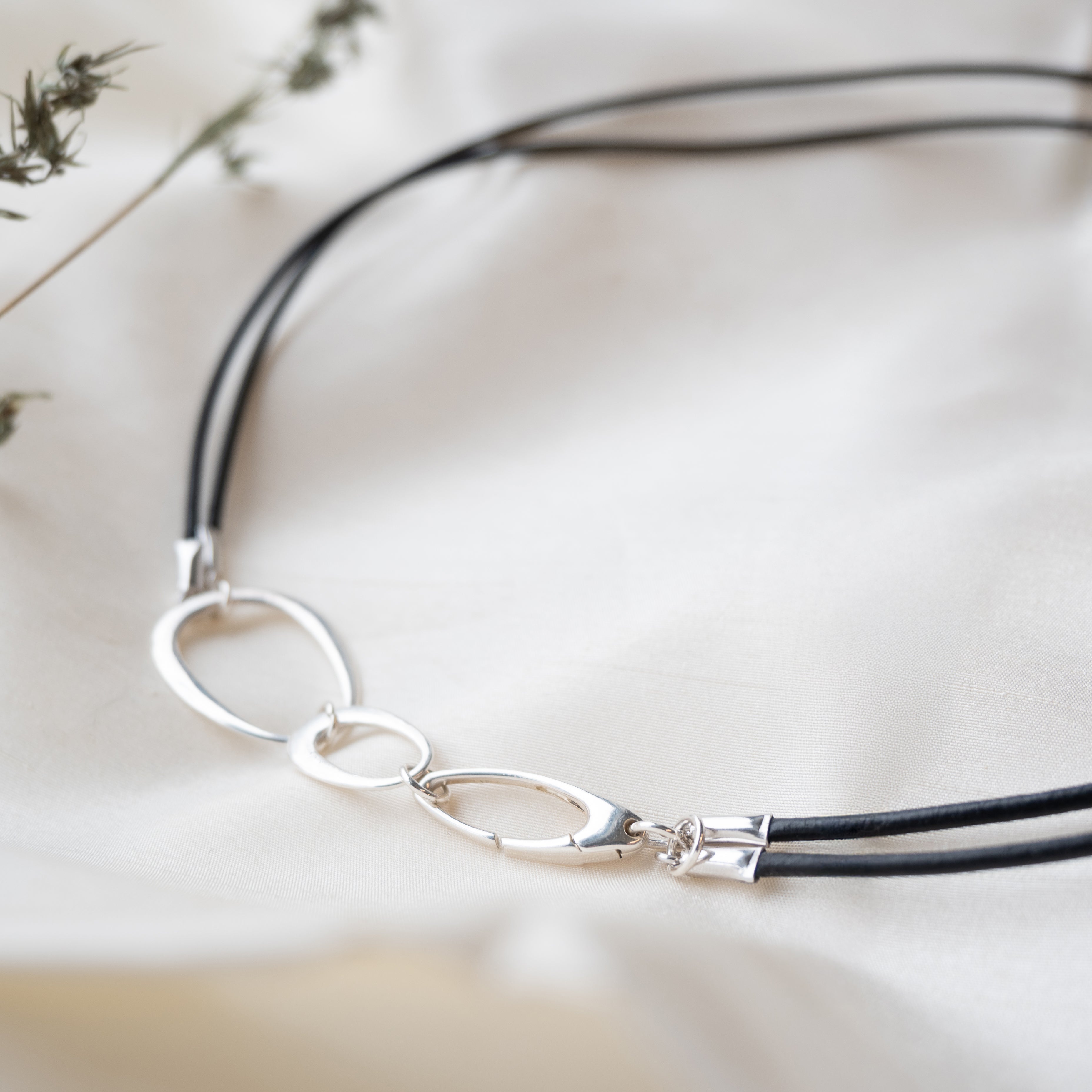 Brenda Wong, Laurier Necklace