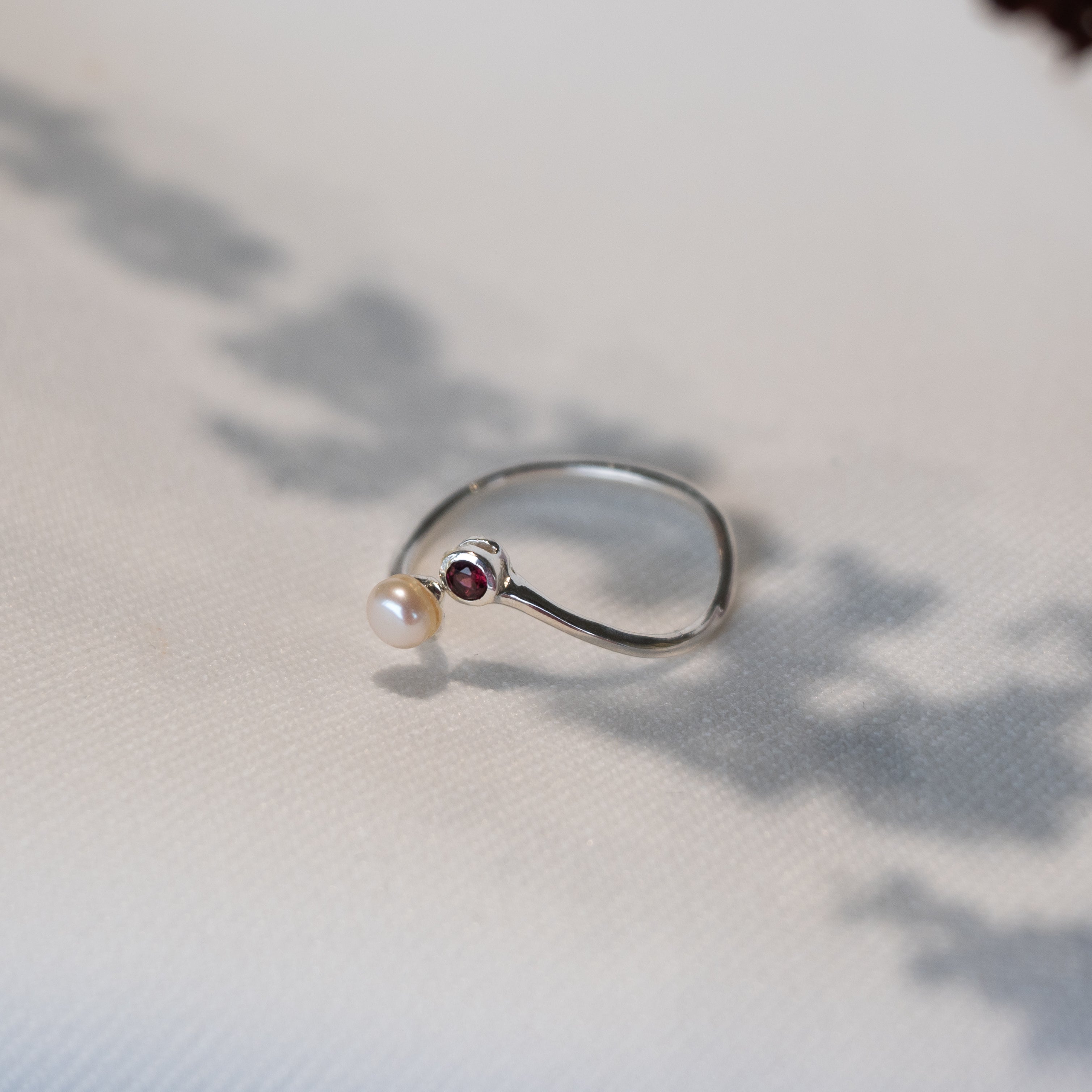 Out Designs, Open Pearl Ring
