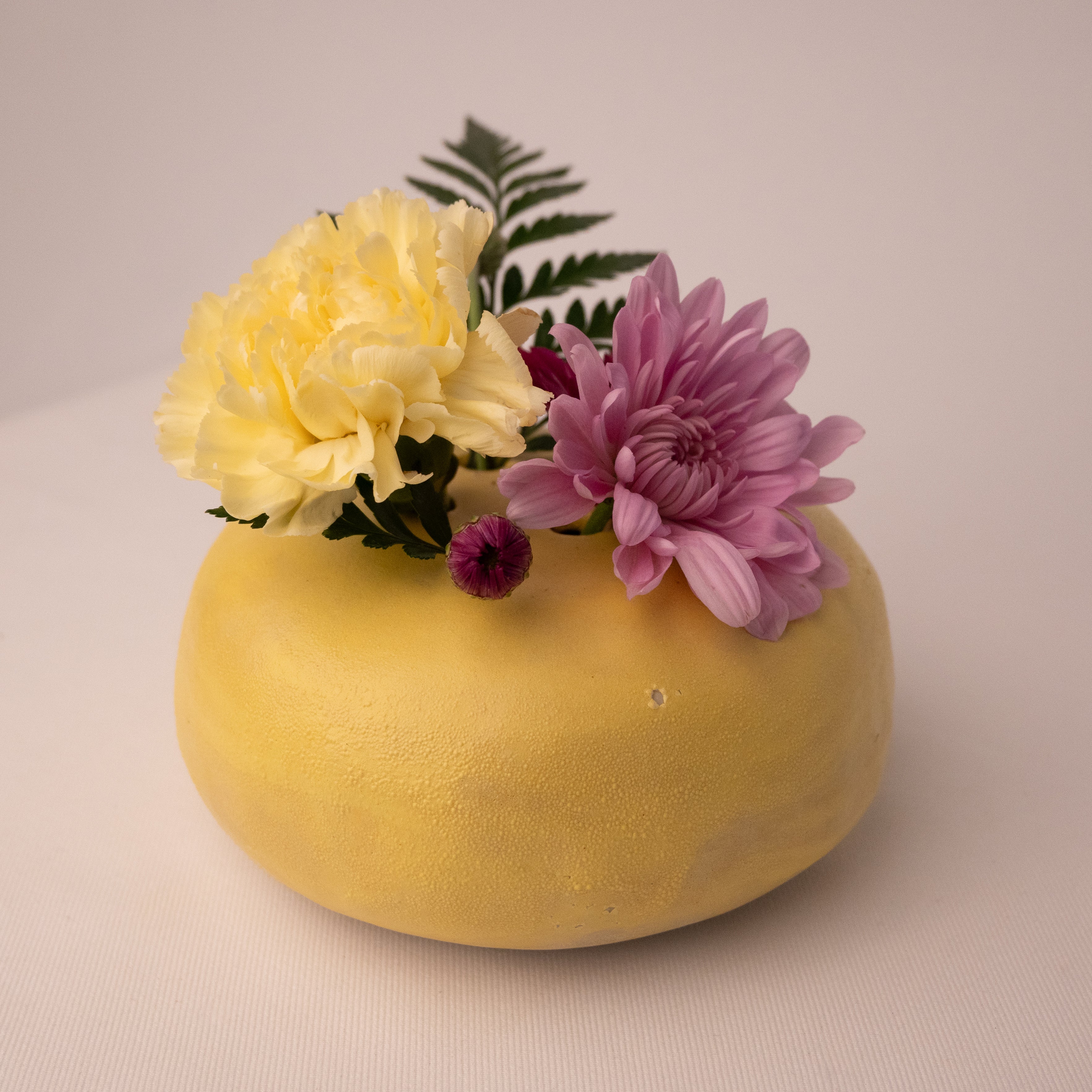 Heidi Conrod, Frog Vase