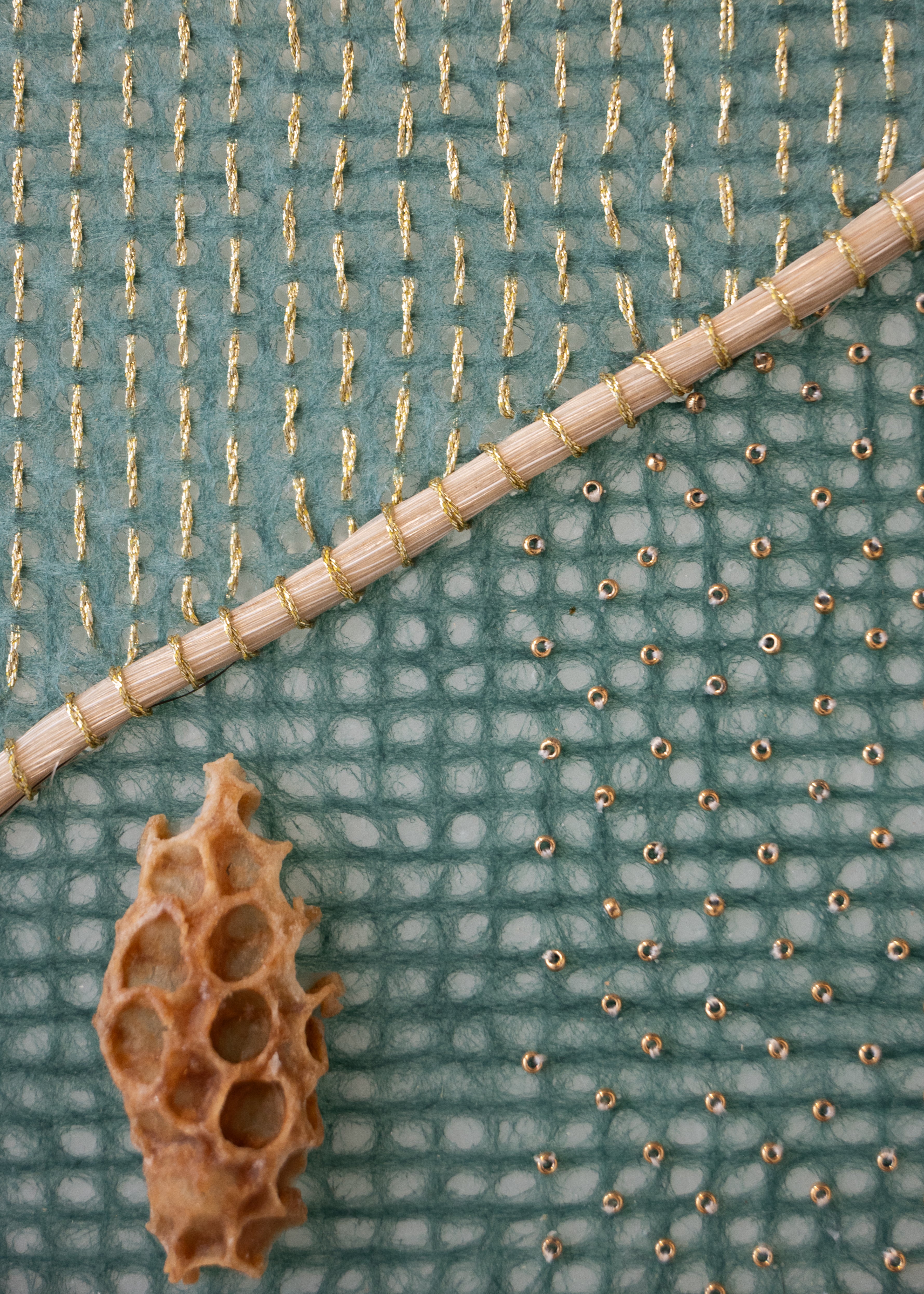 Ava Roth, Burr Comb and Horse Hair, Green and Gold-2
