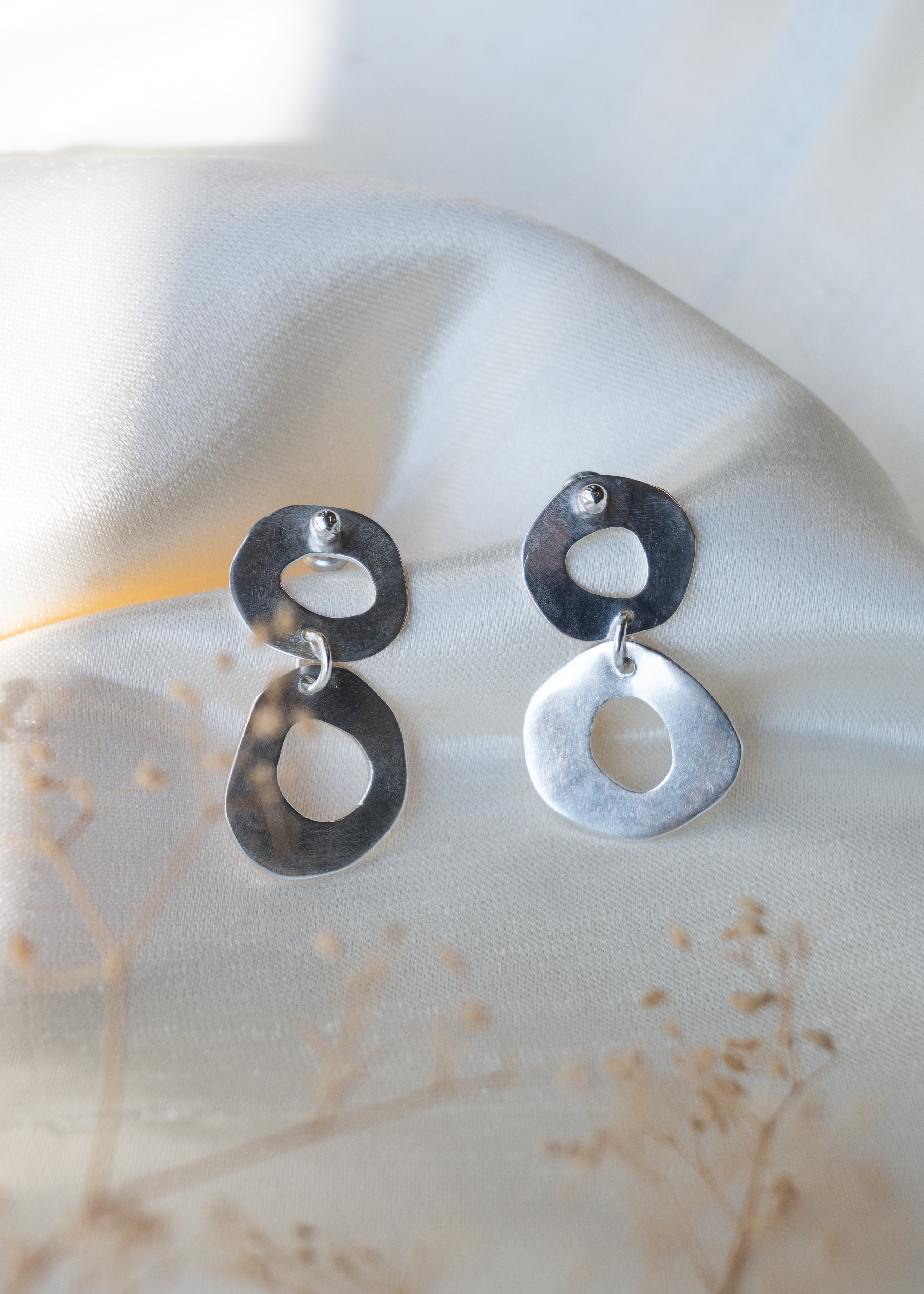 Galili Ellis, Polished Closed Shape Earrings-2