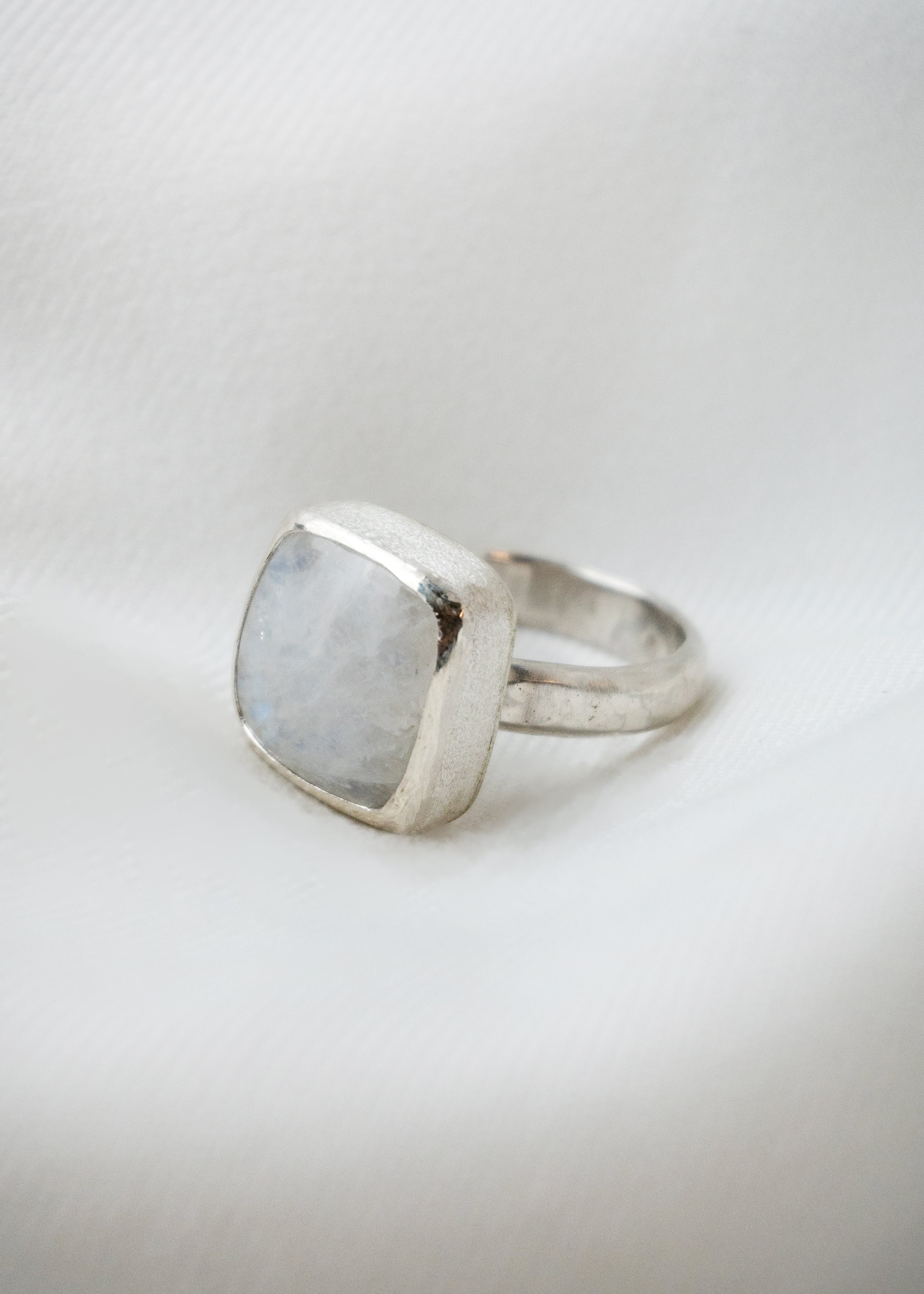 Galili Ellis, Silver Moonstone Ring-1