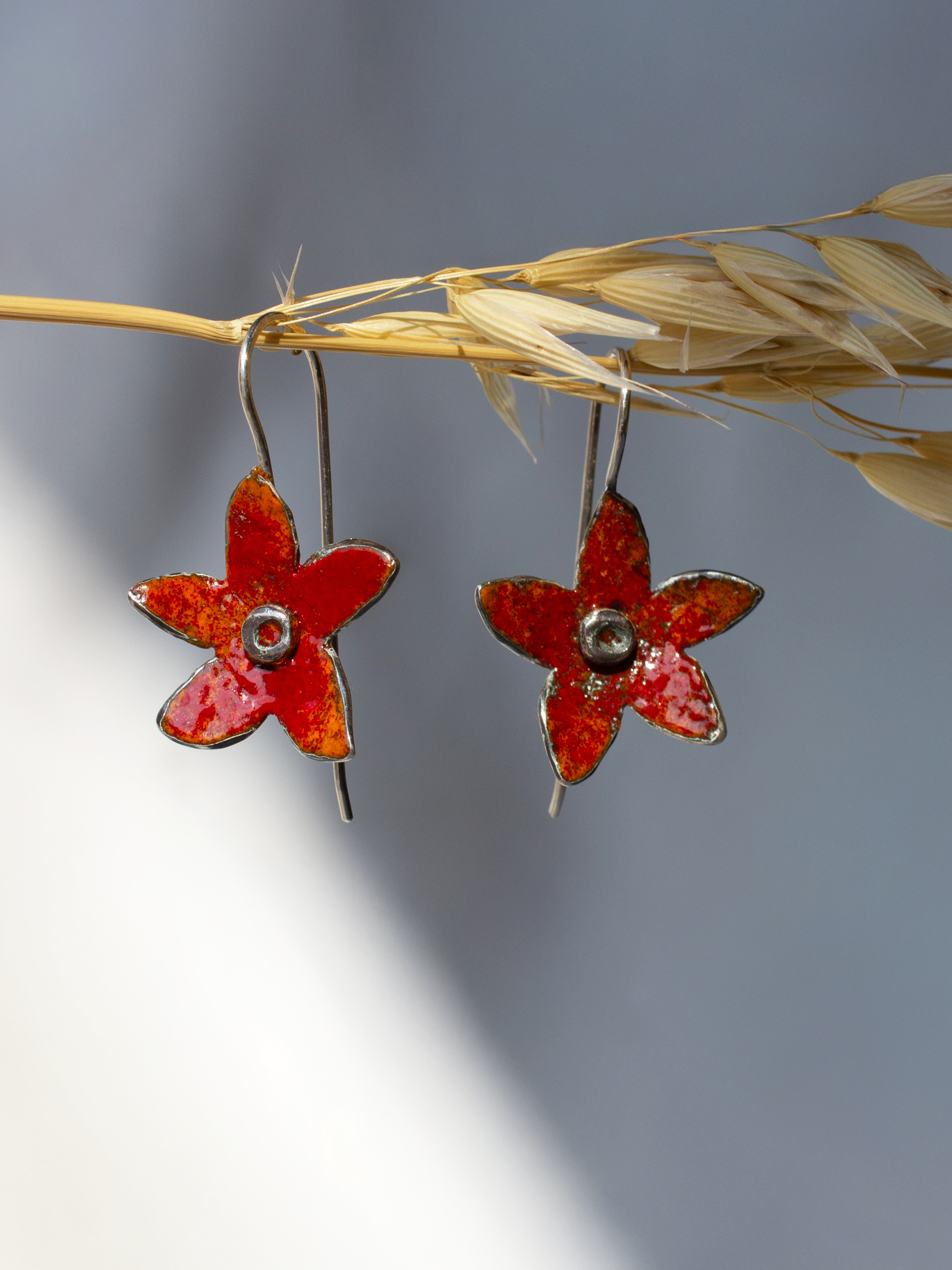 Galili Ellis, Enamel Lily Earrings-5