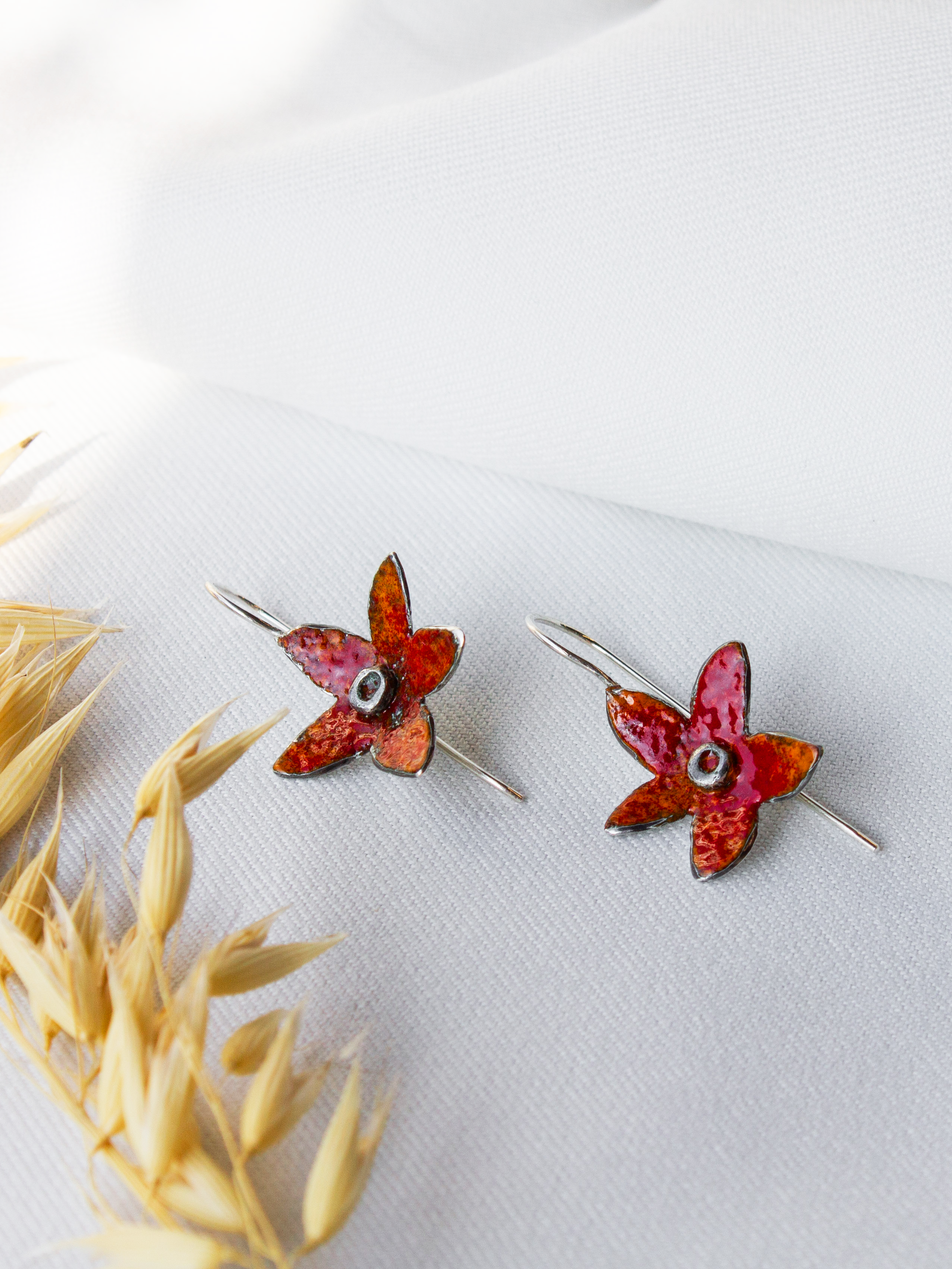 Galili Ellis, Enamel Lily Earrings-1