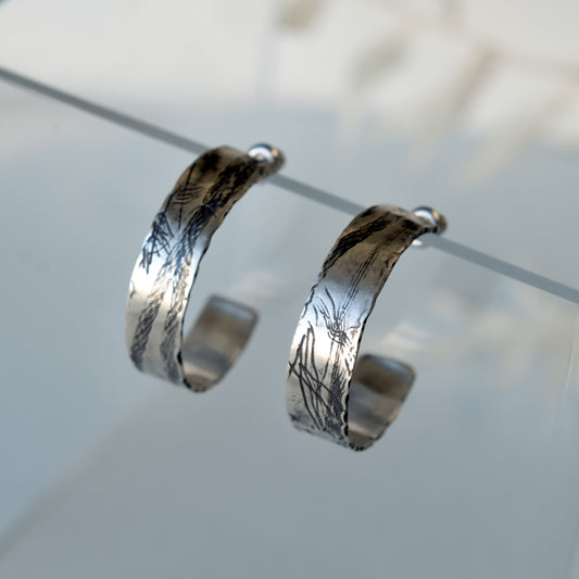 Galili Ellis, Silver Hoops with Lined Details