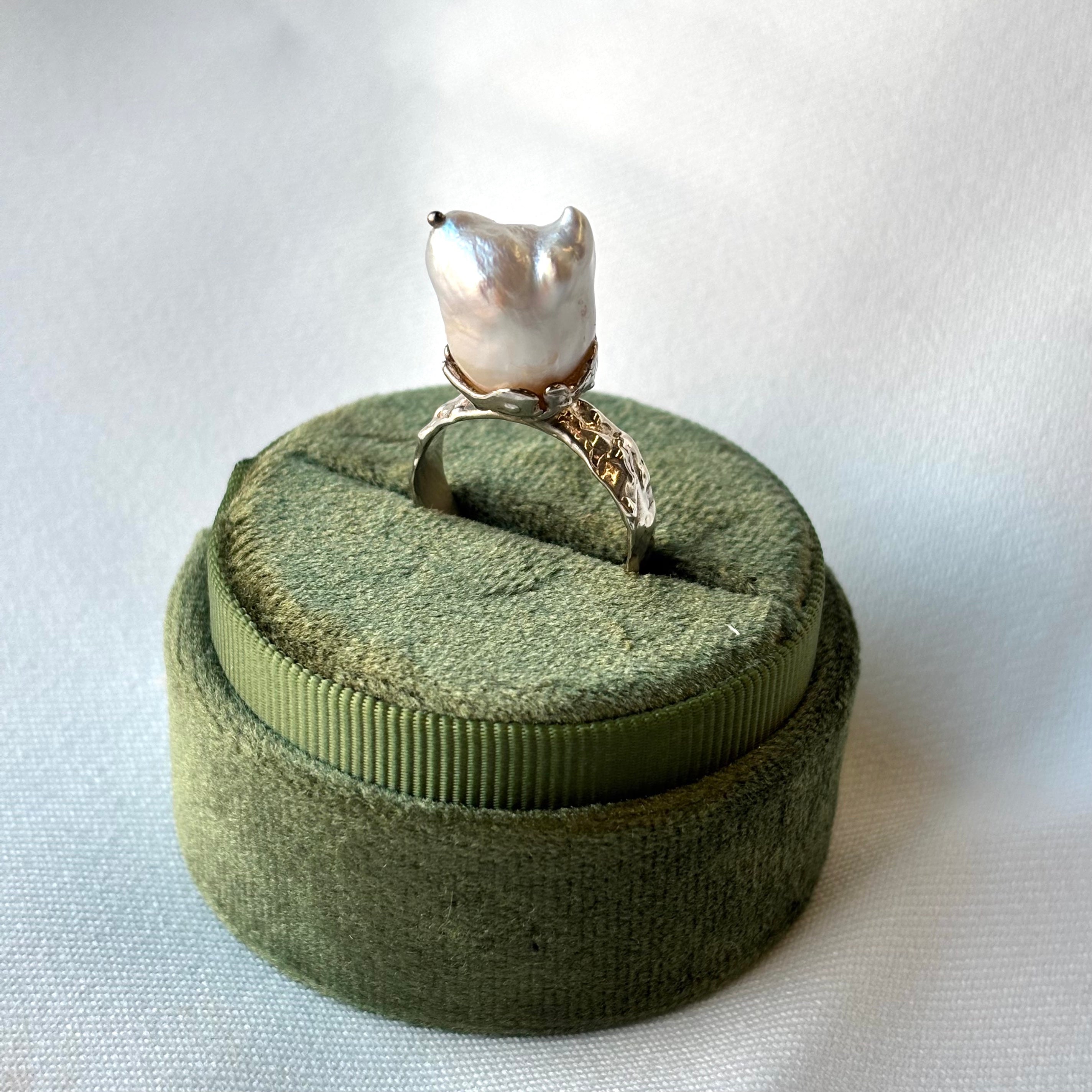 RYHN, Botanical Evening Ring