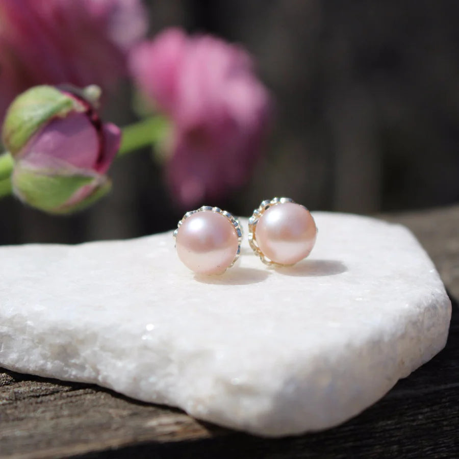 Kathryn Rebecca, Detailed Pearl Earrings