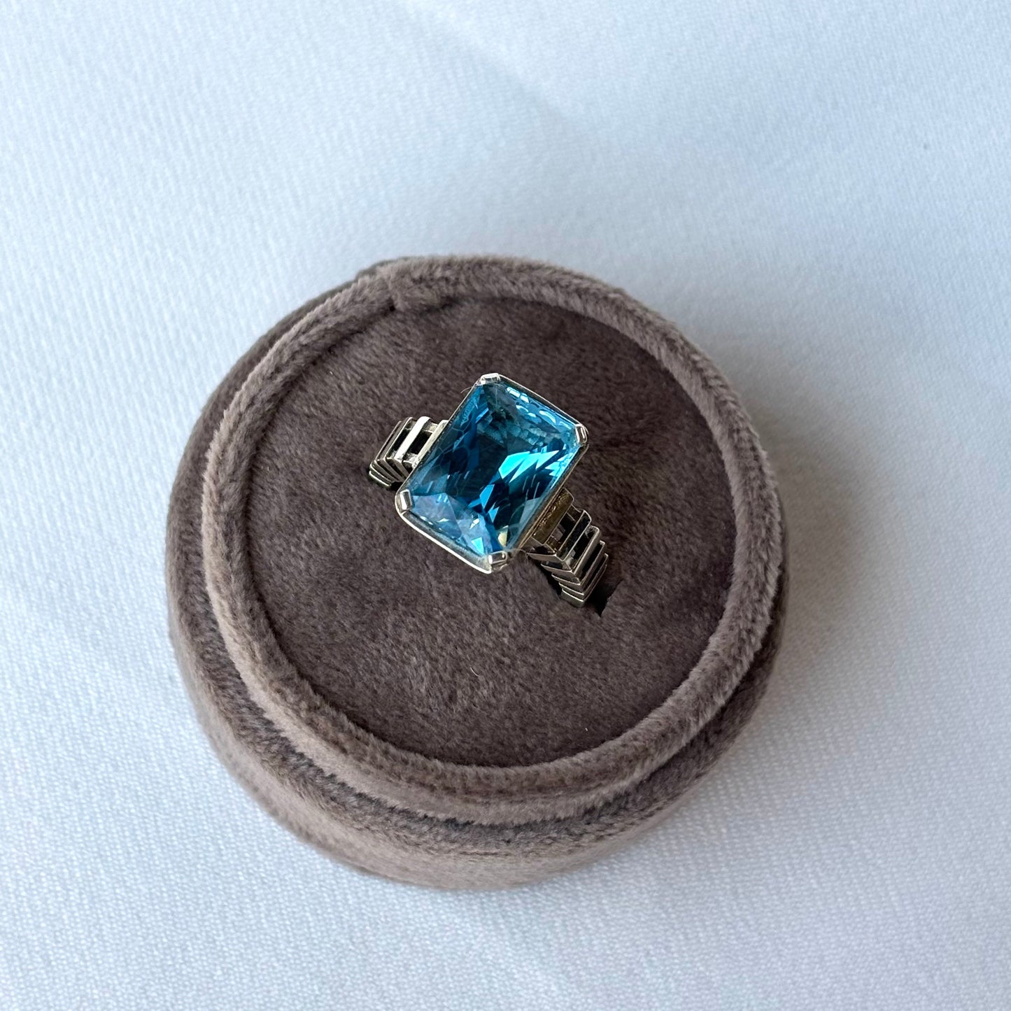 Spoke, Temple of Athena Ring