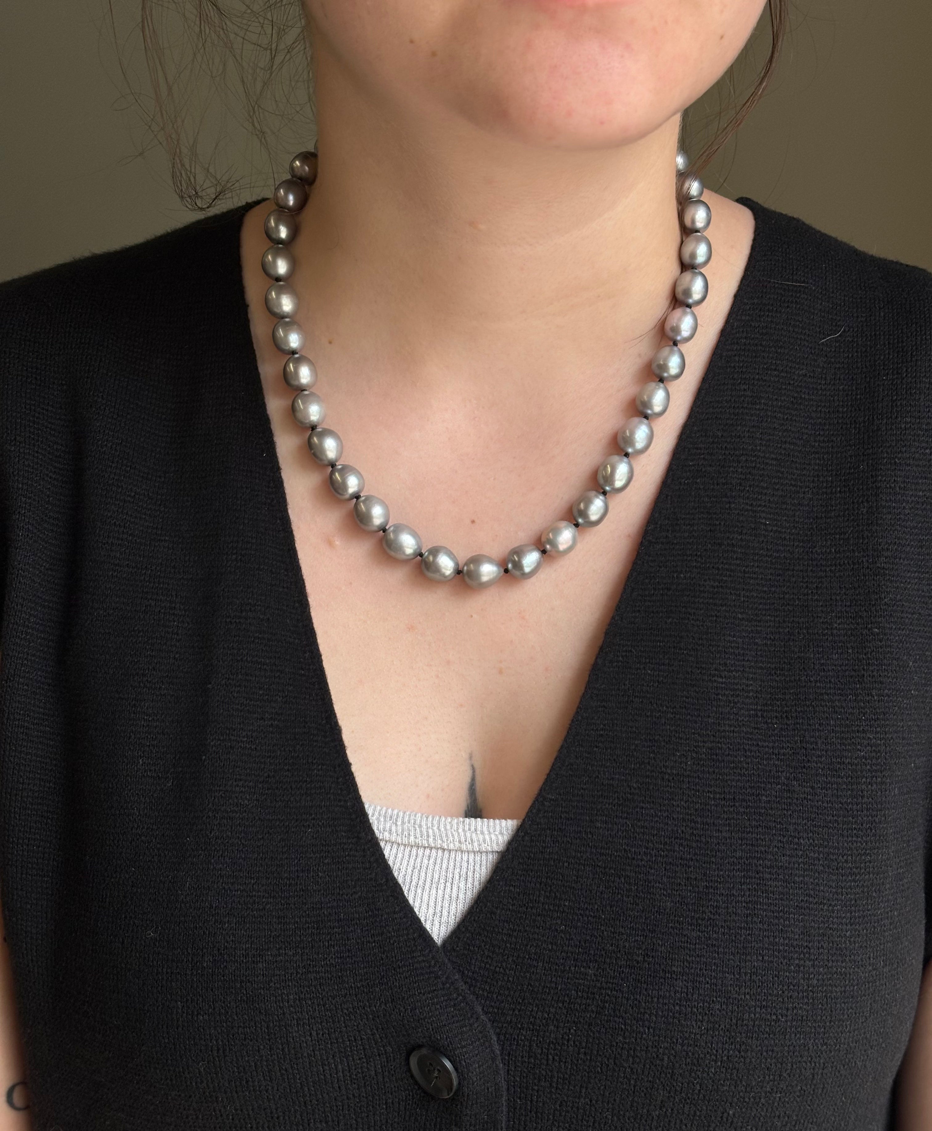 Andrea Mueller, Grey Large Pearl Necklace-2