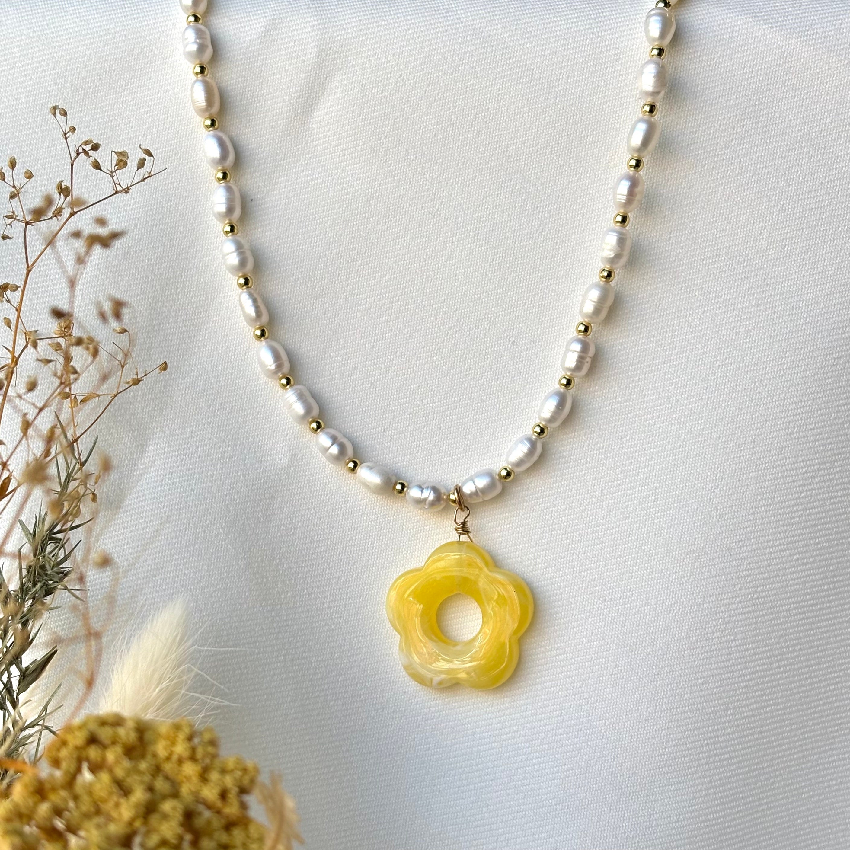 Hailey Jane, Yellow Fiorella Necklace