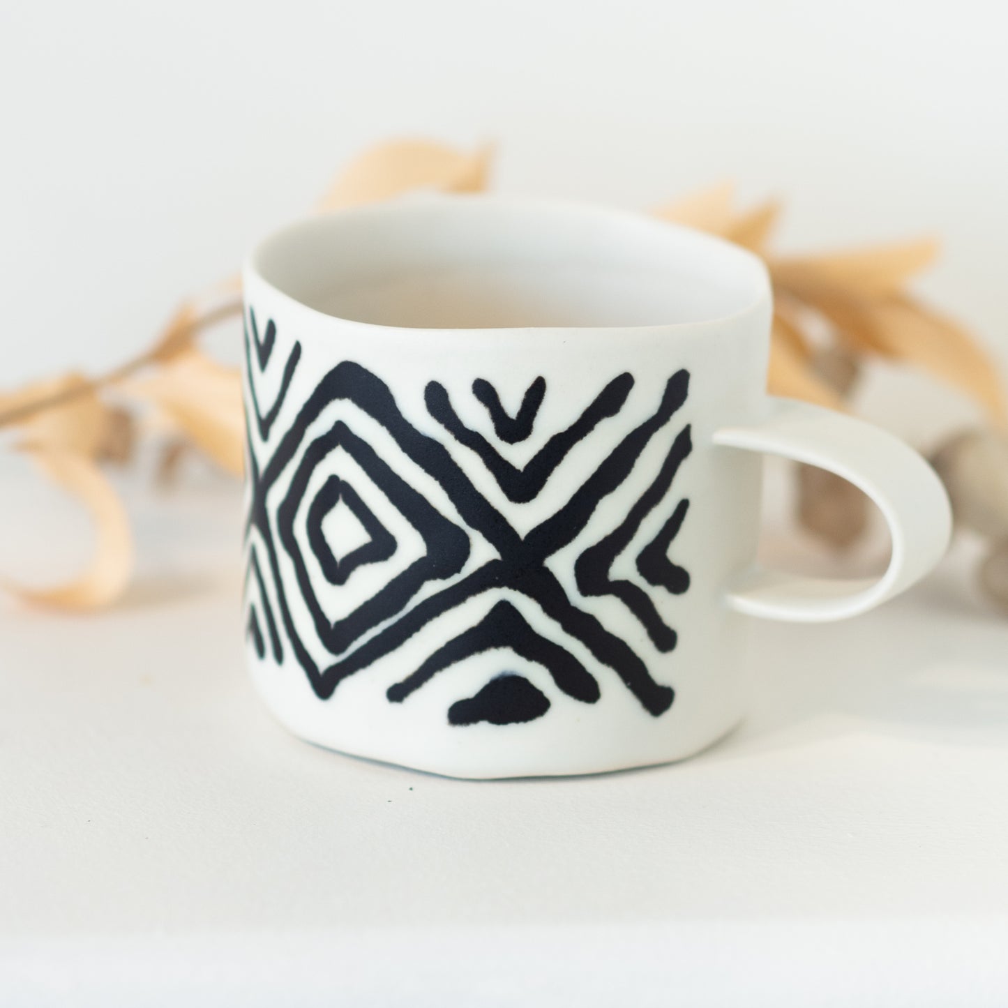 Jennifer Graham, Mugs