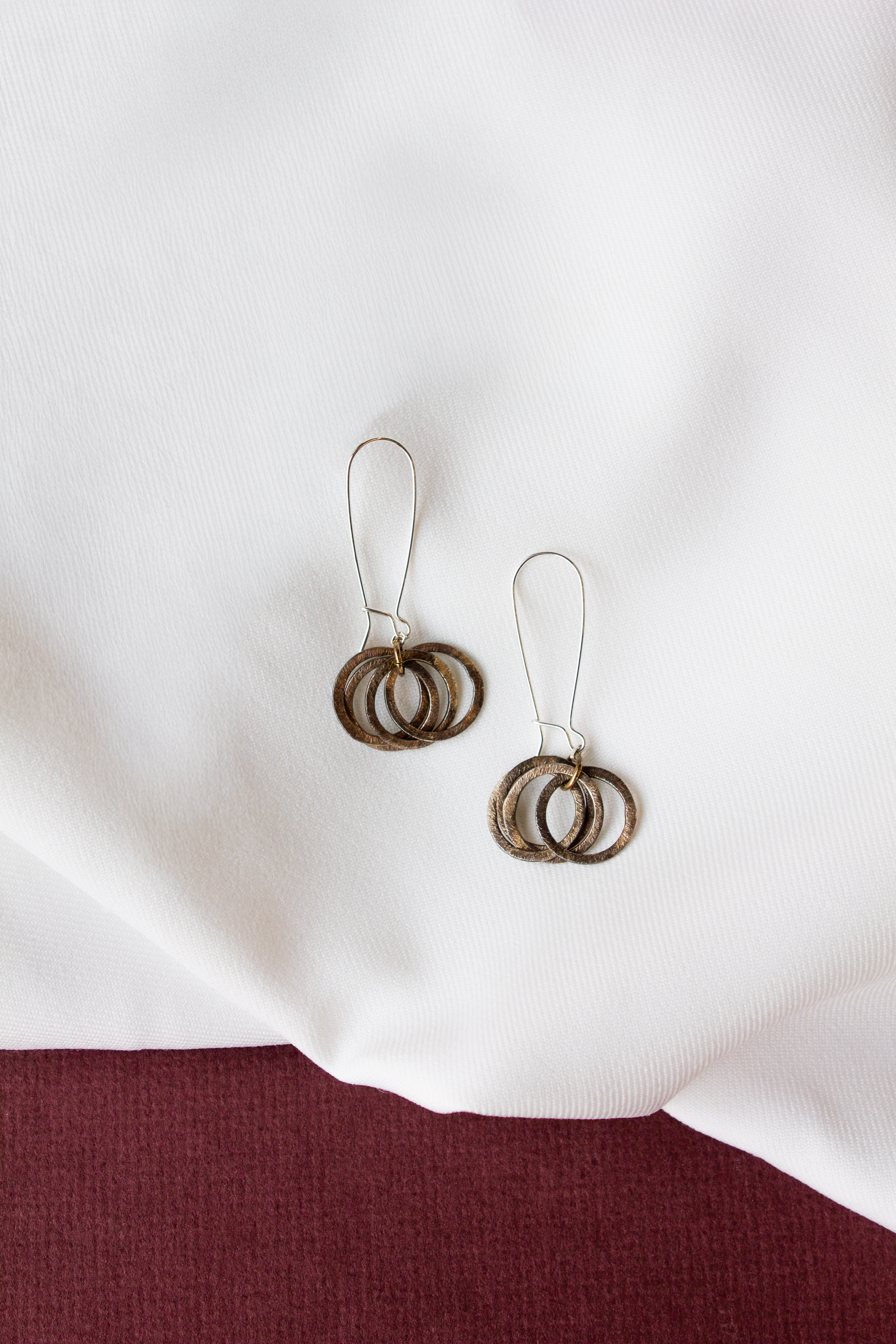 Brenda Wong, Linked Circle Earrings-2