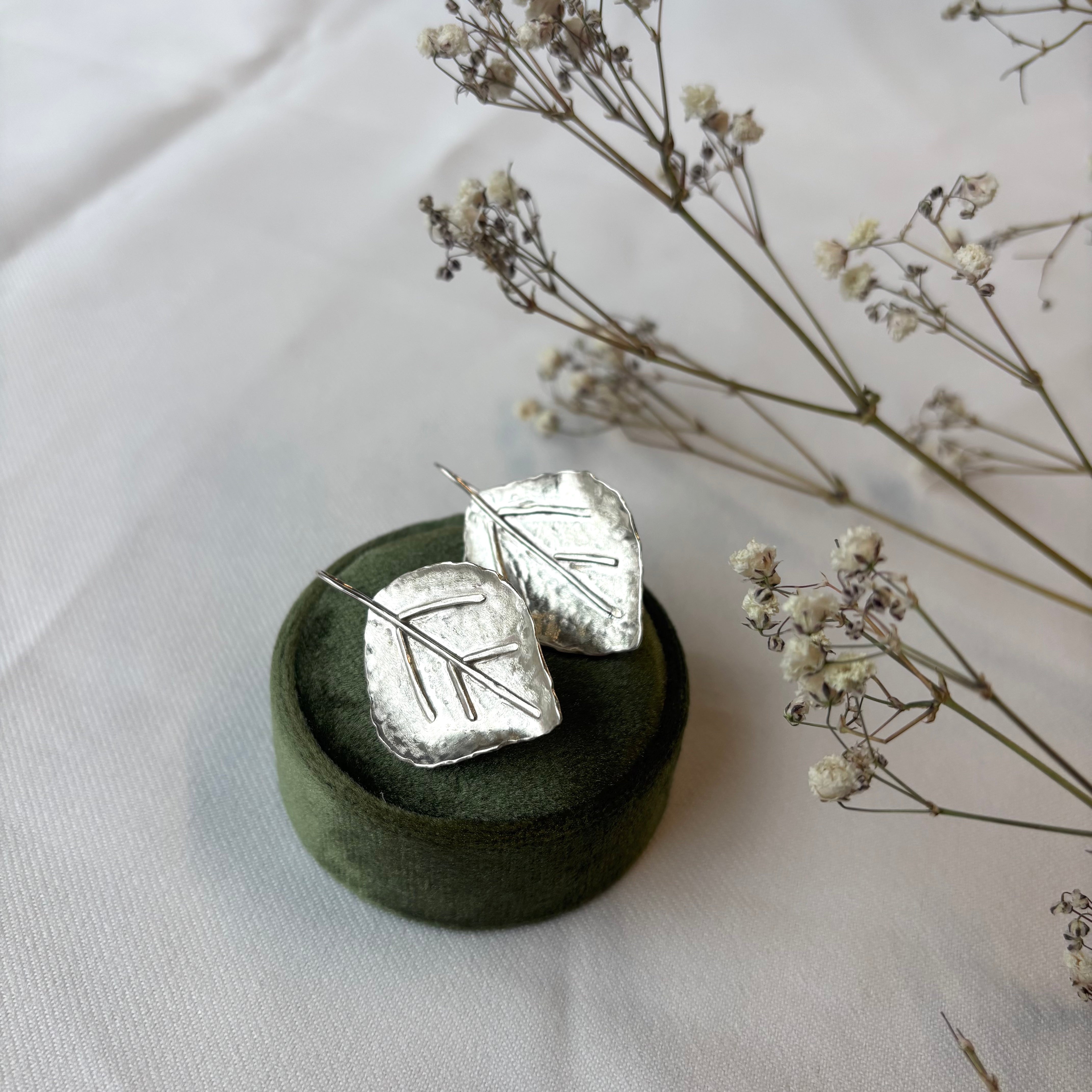 Galili Ellis, Rose Leaf Earrings