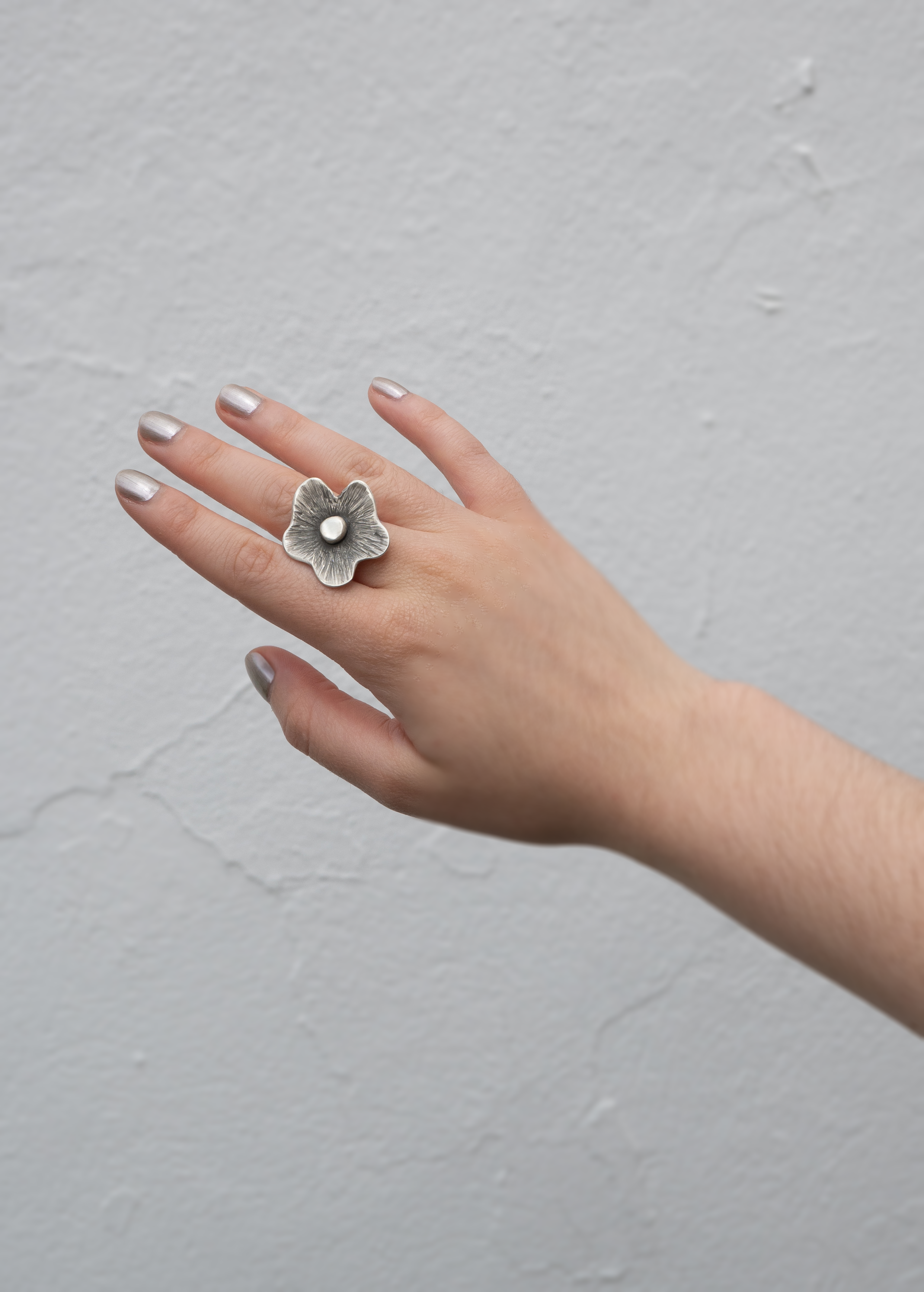 Galili Ellis, Stylized Poppy Ring