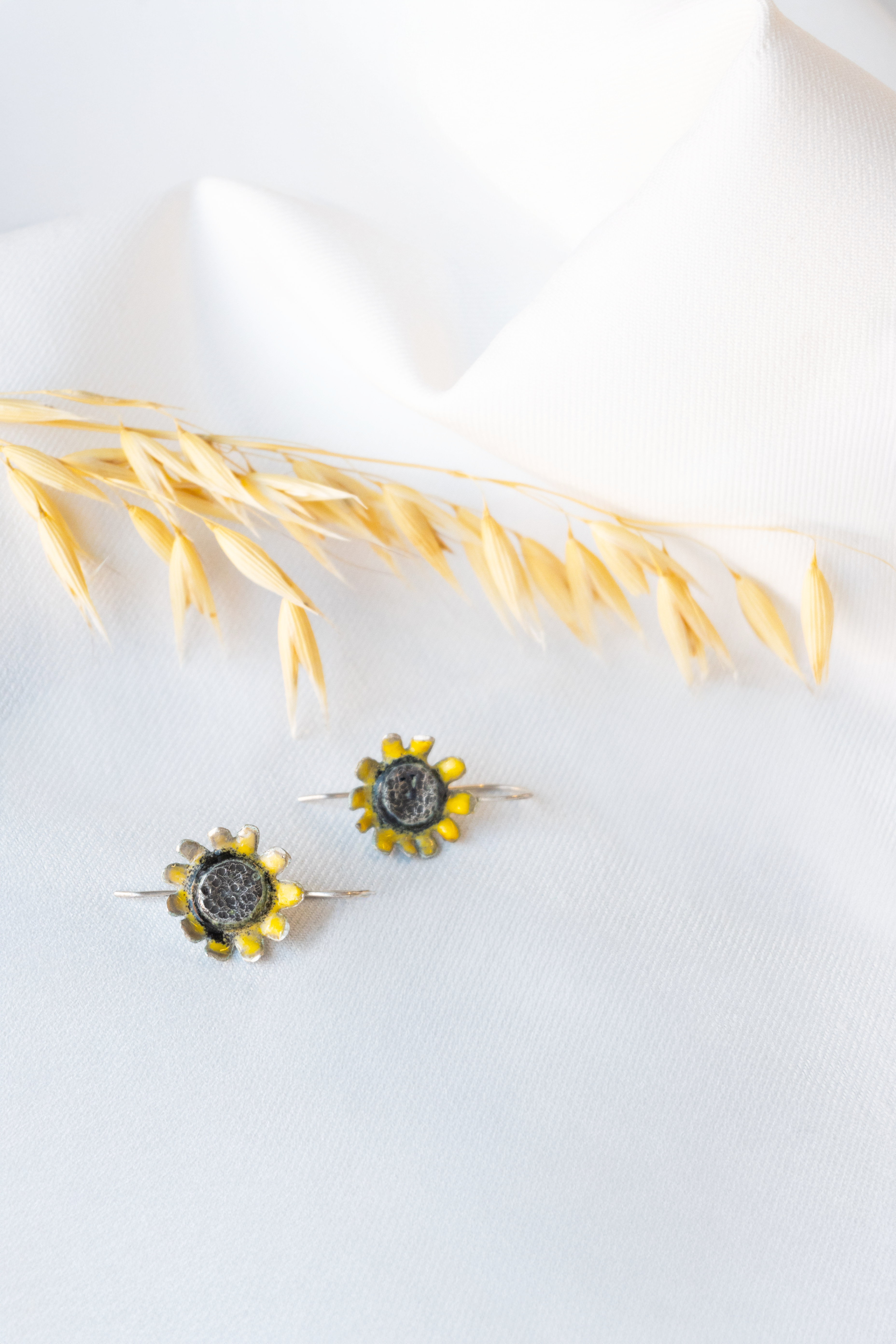 Galili Ellis, Enamel Sunflower Earrings-1