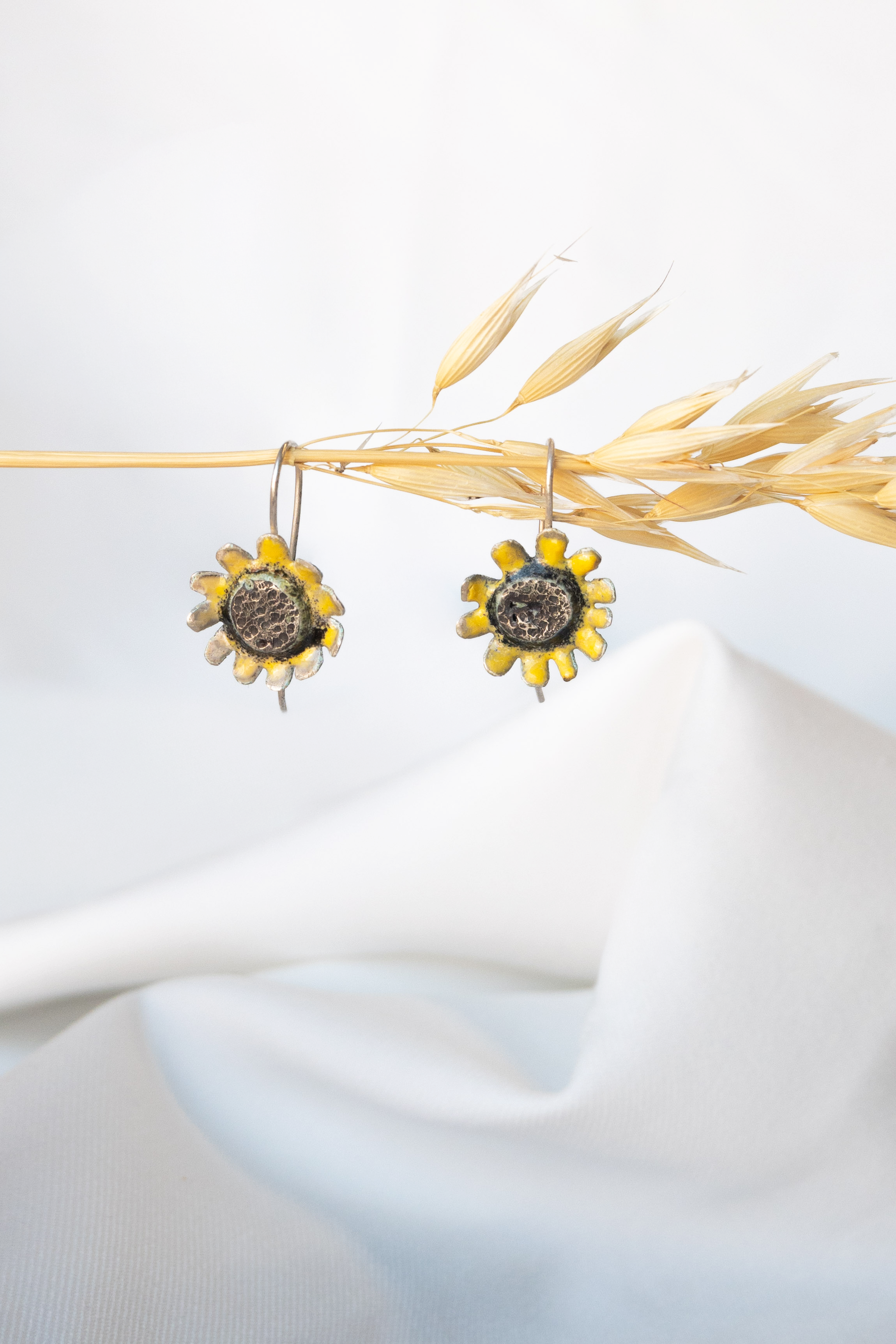 Galili Ellis, Enamel Sunflower Earrings-3