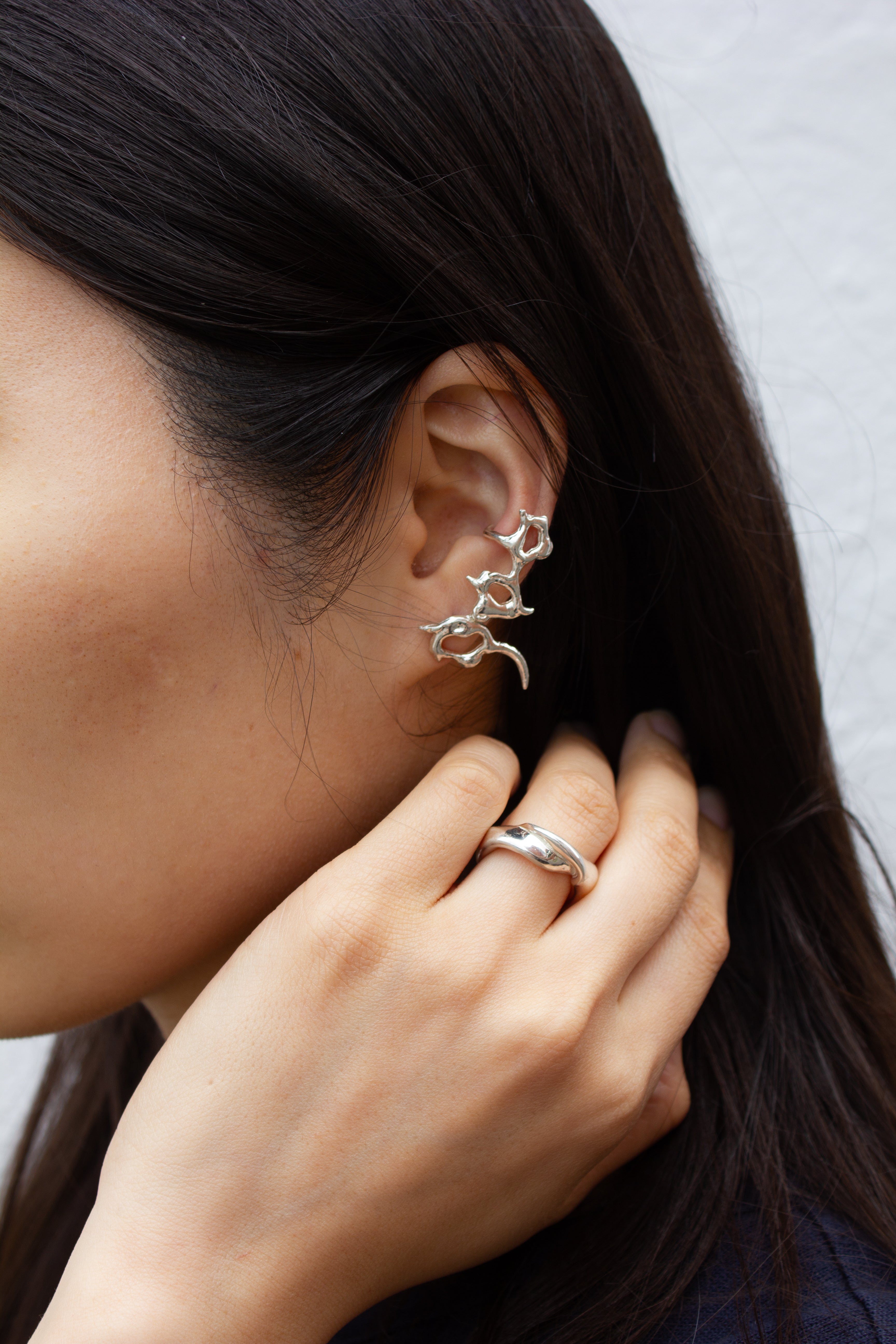 L.L.Y. Atelier, Torsion Ring