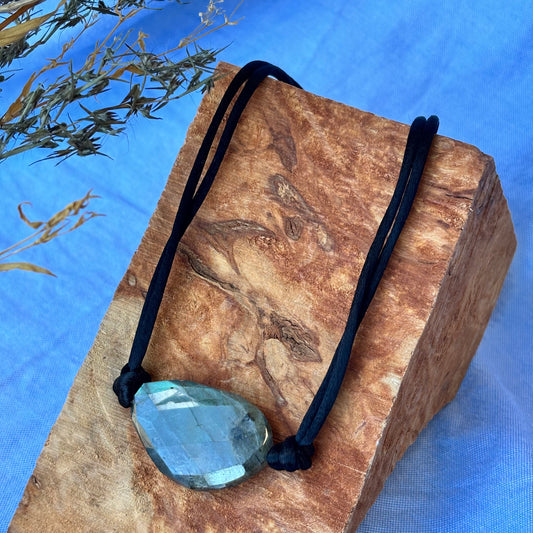 Brenda Wong, Tempest Necklace