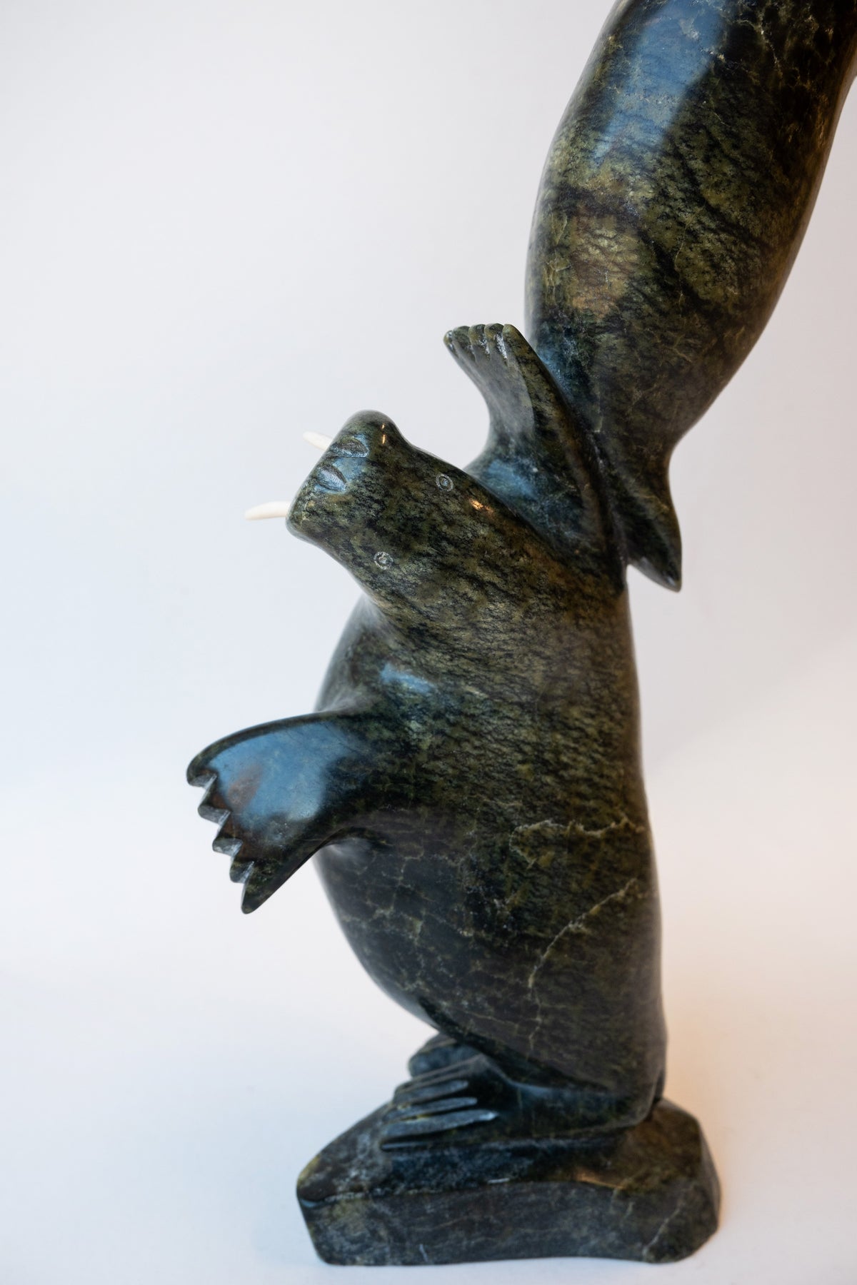 Totem, Kelly Qimirpik (Inuit, Kinngait)-2
