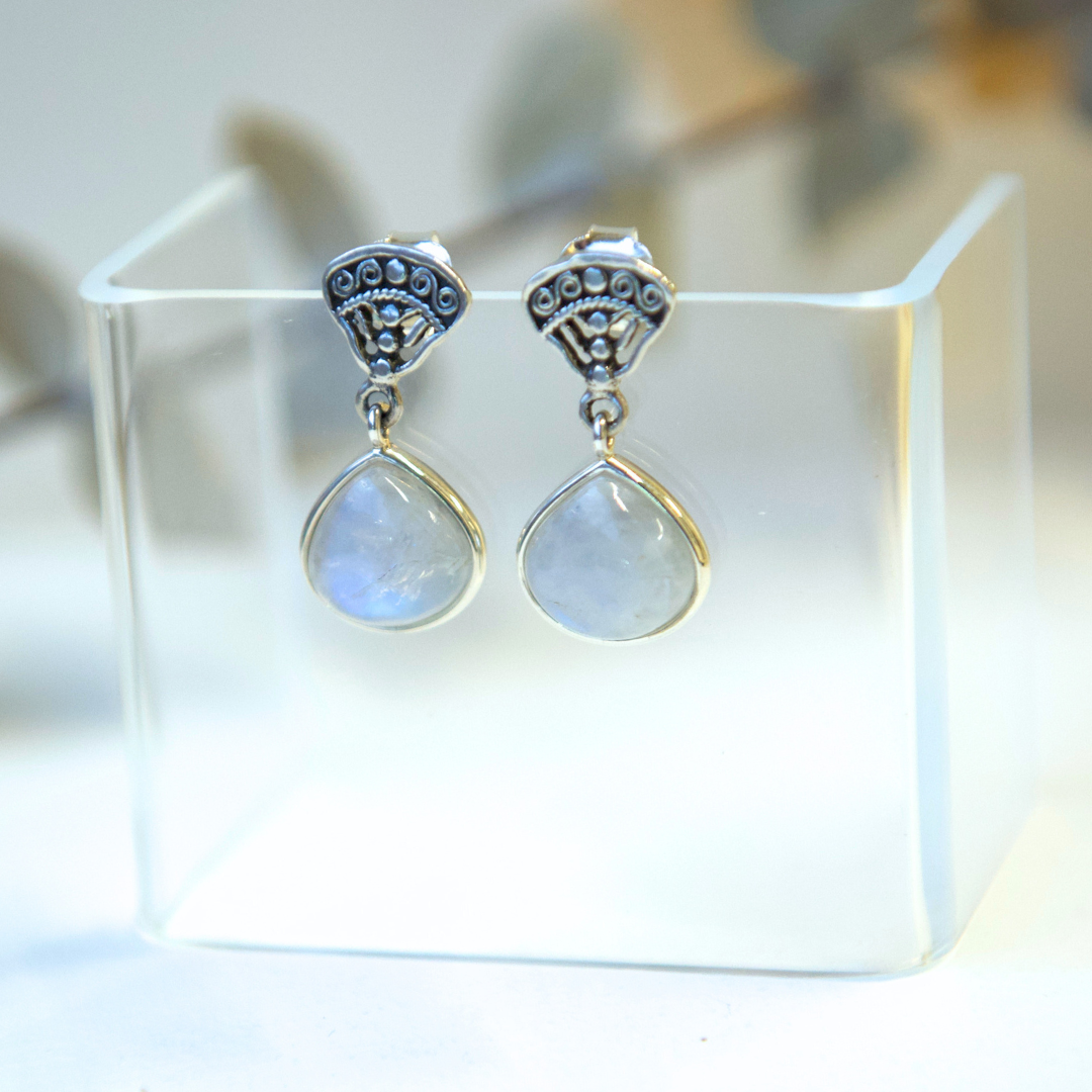 Alexandra Temple, Moonstone Earrings