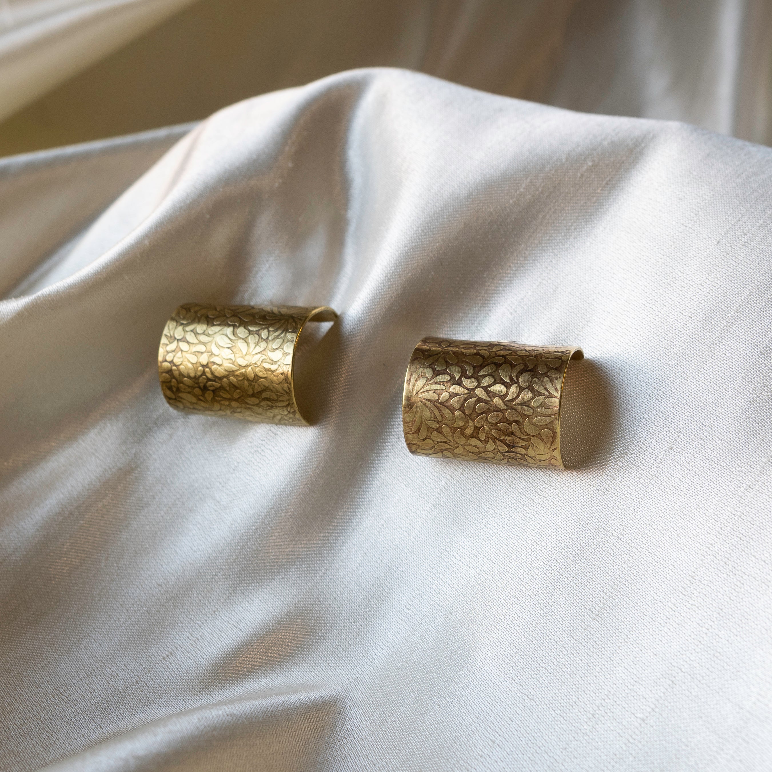 Galili Ellis, Chunky Wide Brass Open Hoops